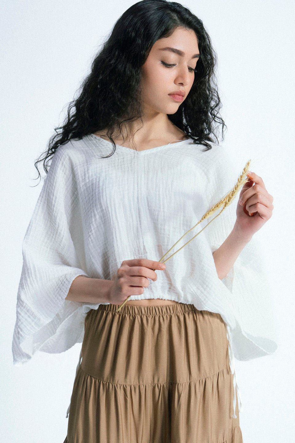 Cropped Textured Shirt - Image 9