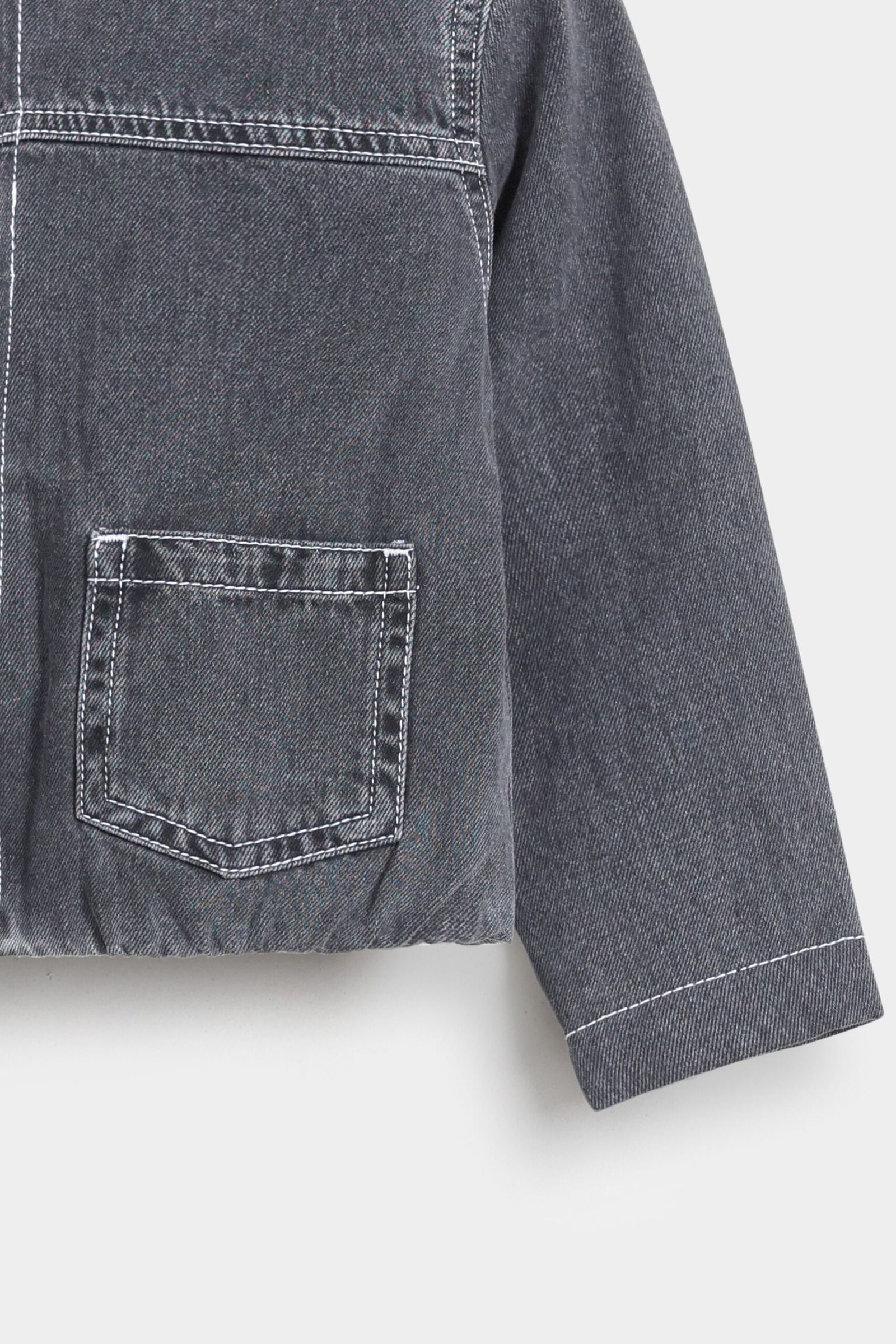Cropped Washout Denim Jacket - Image 2