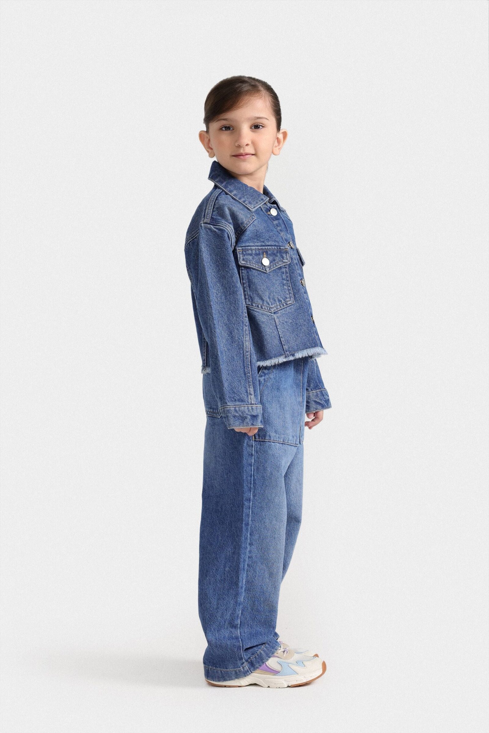 Cropped Denim Jacket - Image 5