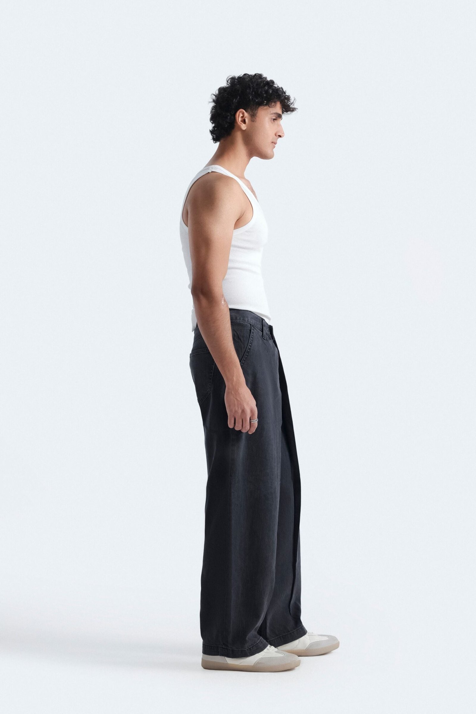 Basic Tank Top - Image 3