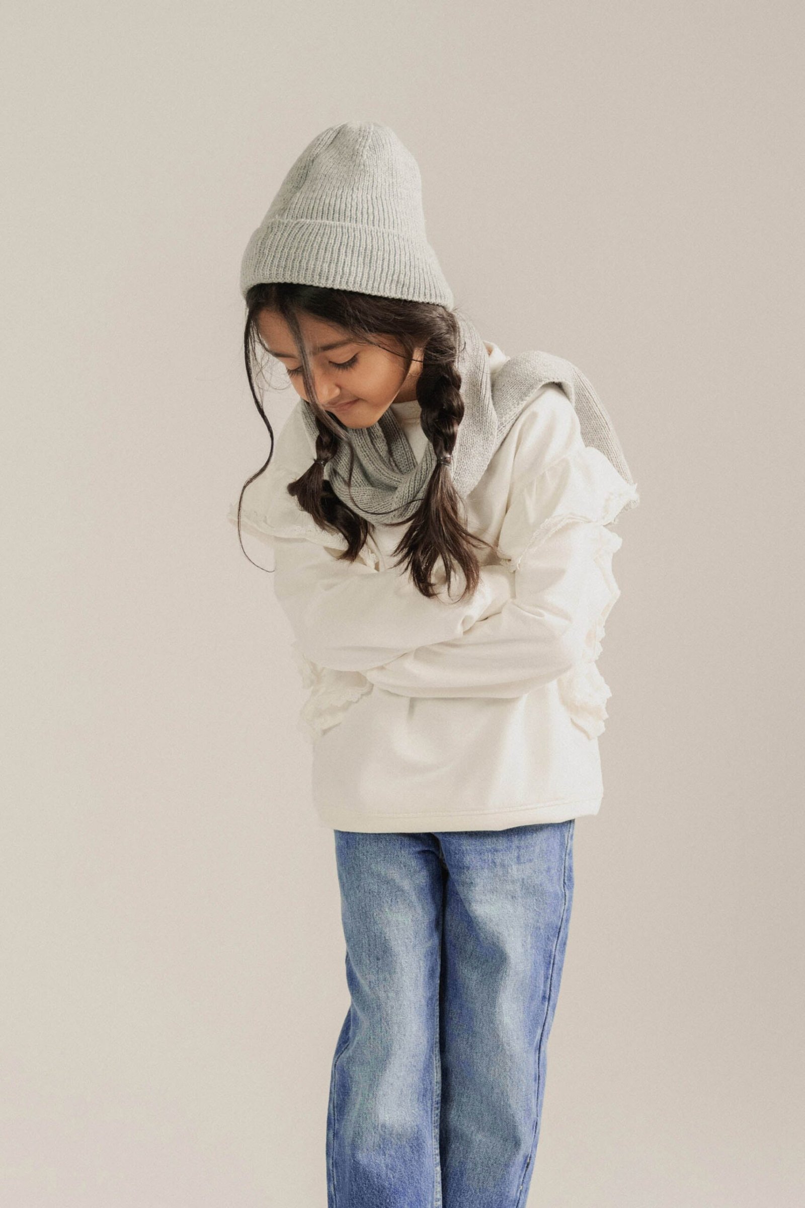 Basic Sweatshirt With Frill Detail - Image 4