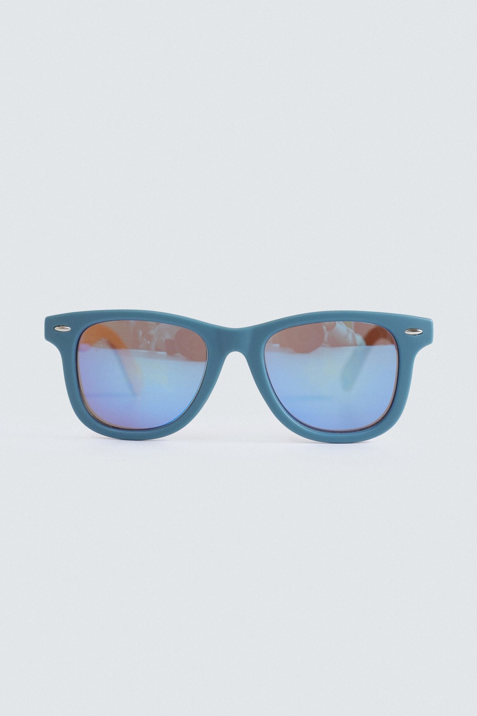 Wayfarer Suglasses
