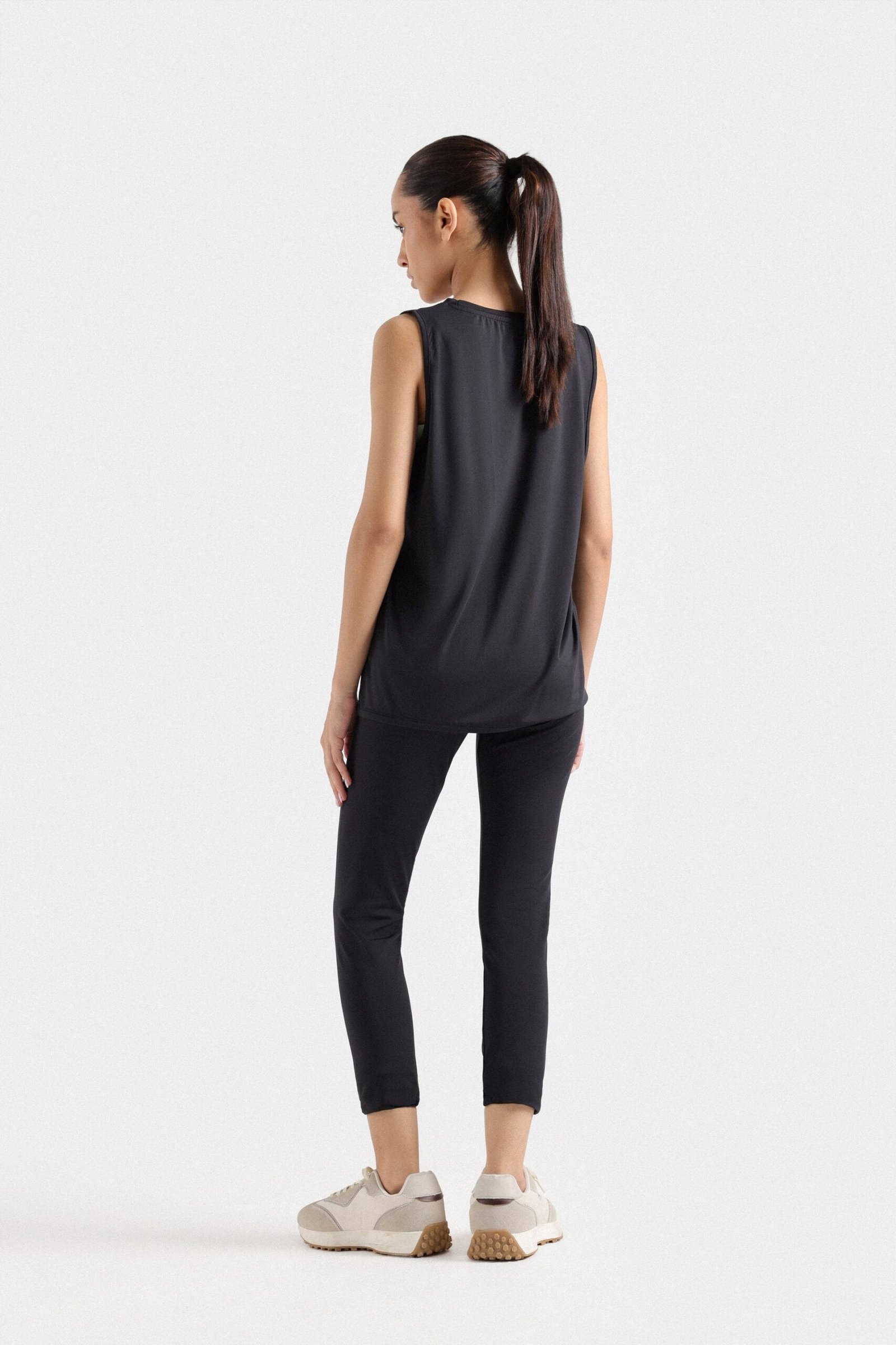 Activewear Tank Top - Image 4