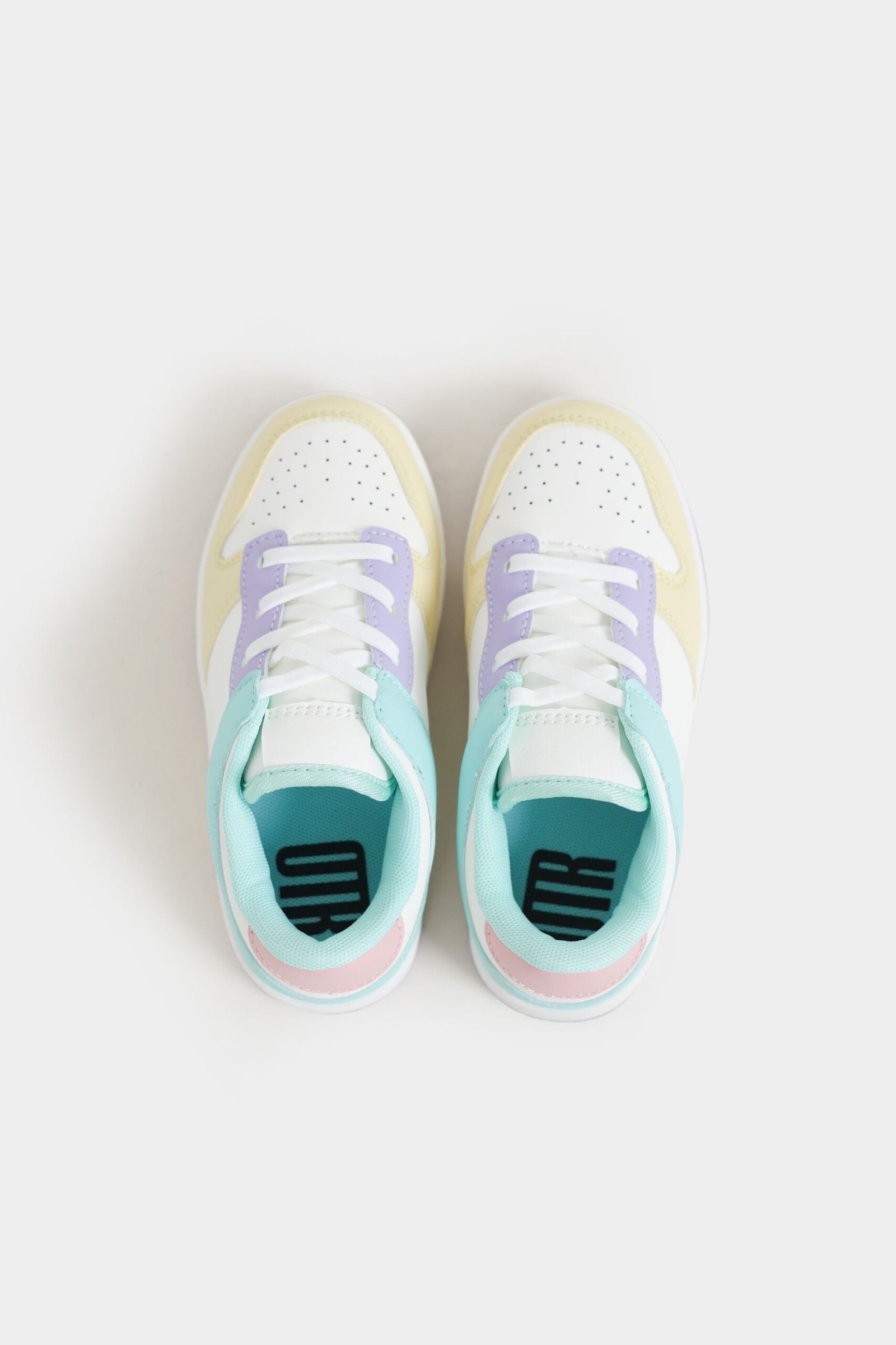 Color Block Sneakers - Image 10
