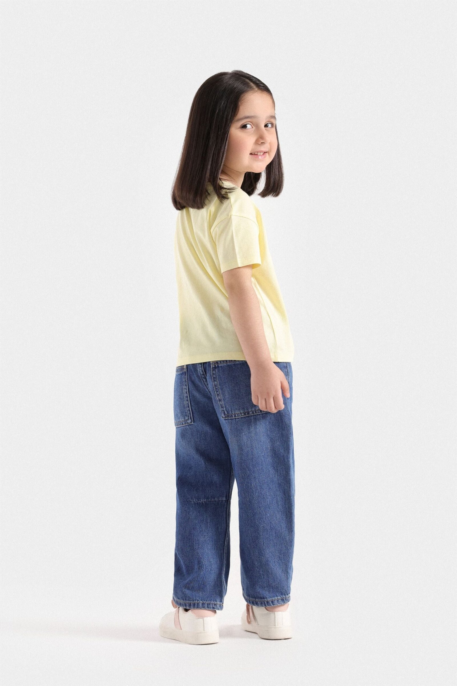 Barrel Fit Jeans - Image 6