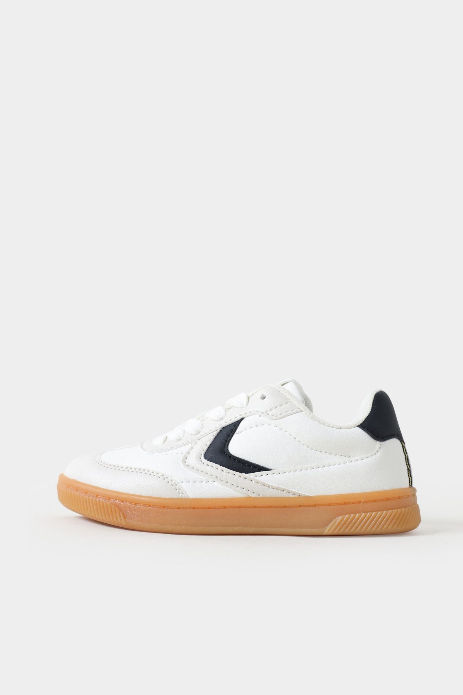 Low-Top Sneakers - Image 9