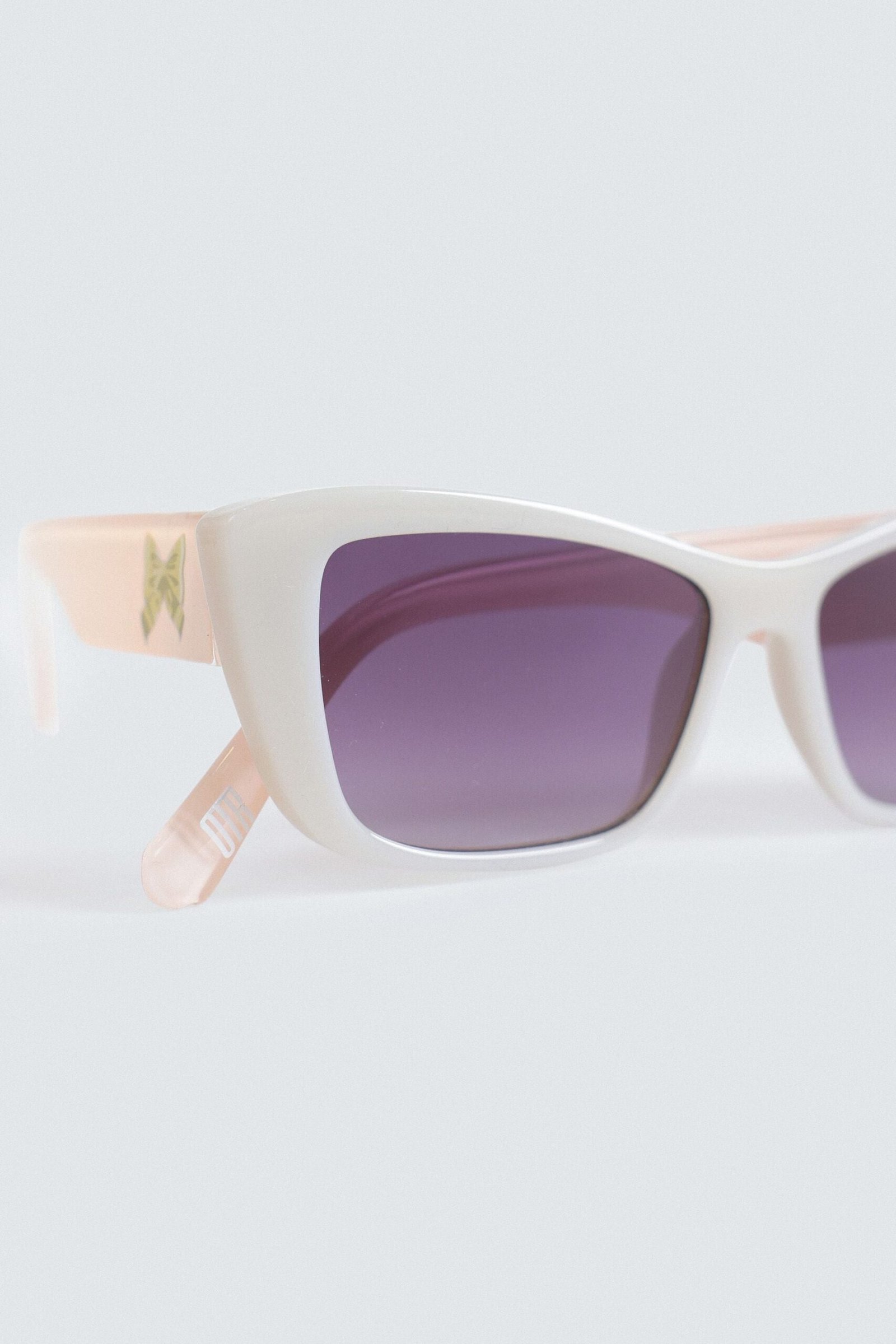 Rectangle Sunglasses - Image 2