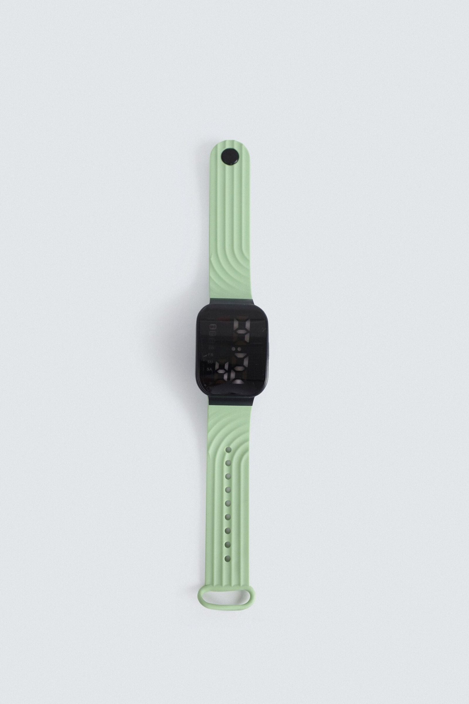 Digital LED Watch - Image 2