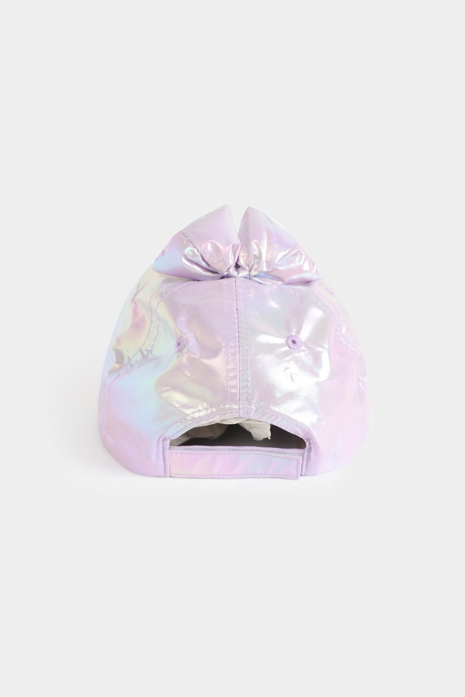 Character Graphic Metallic P-Cap - Image 4