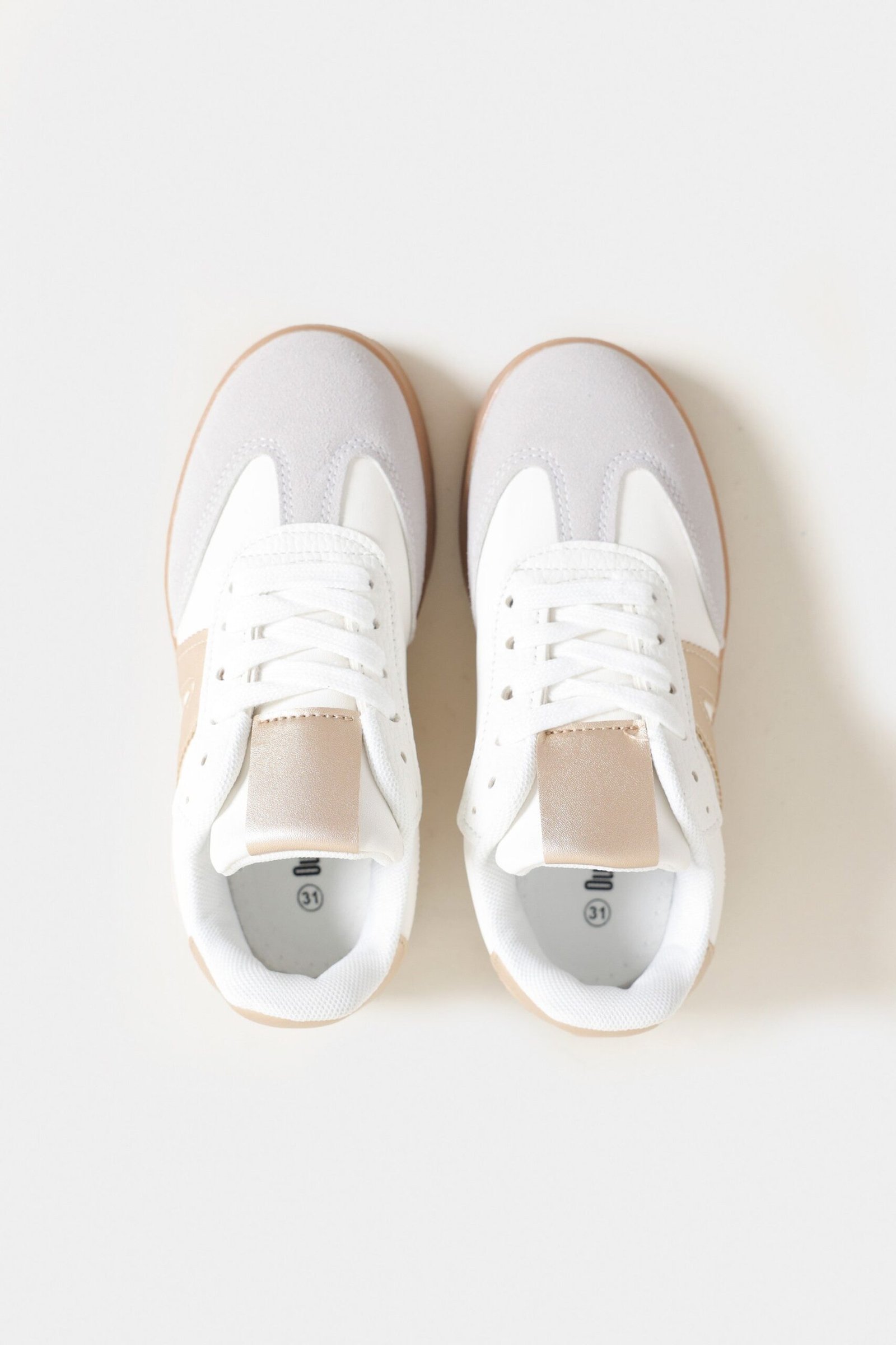 Low-Top Sneakers - Image 3