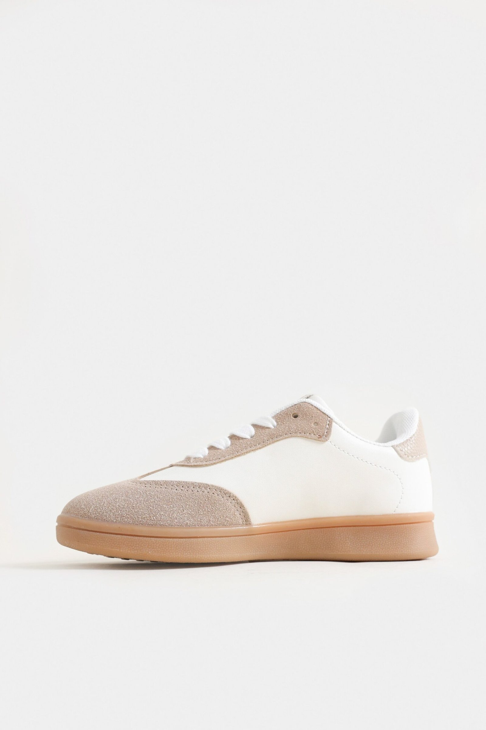 Low-Top Sneakers - Image 9