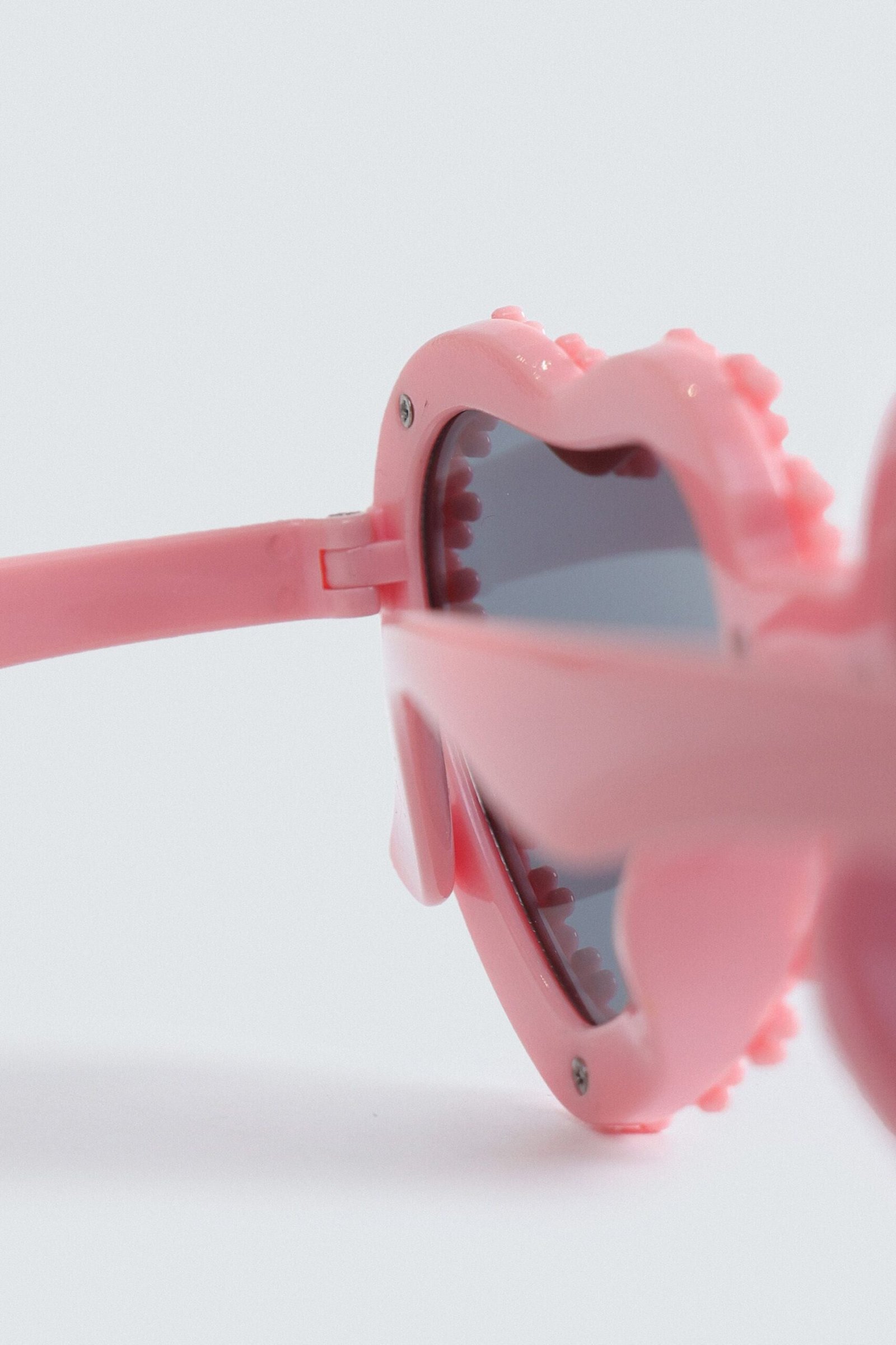 Heart Shaped Sunglasses - Image 3