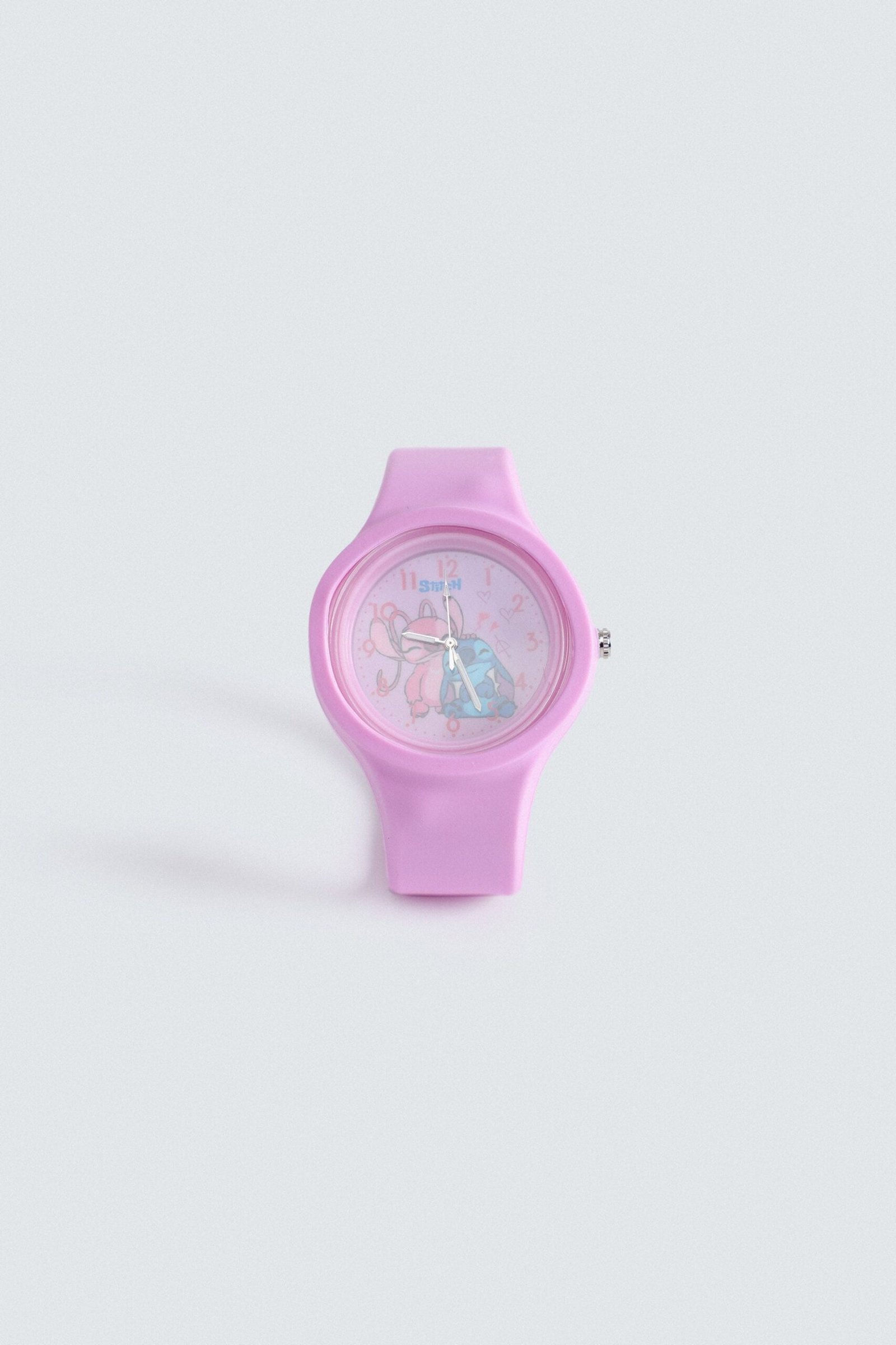 Analog Watch With Silicone Straps