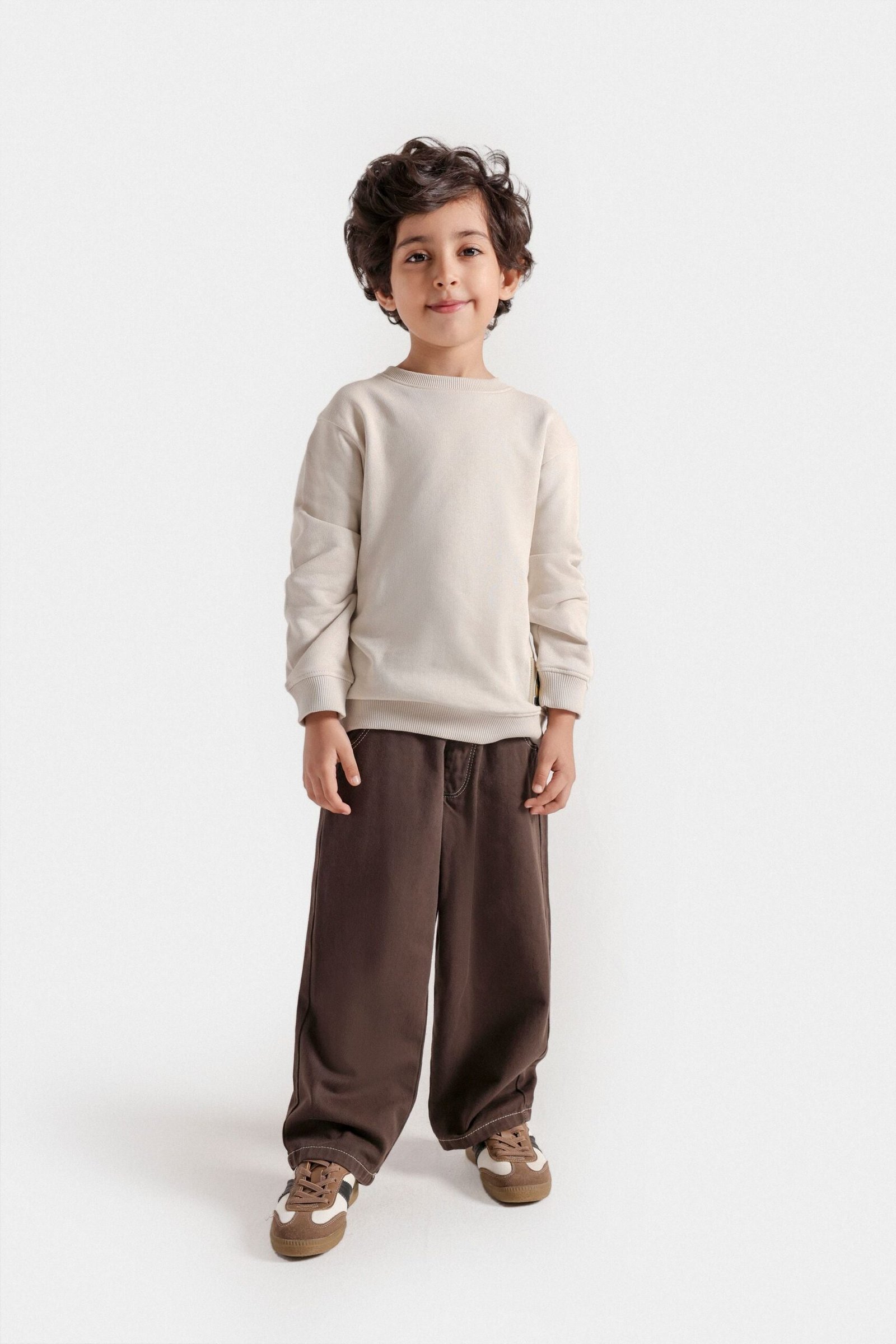 Basic Character Label Sweatshirt - Image 10