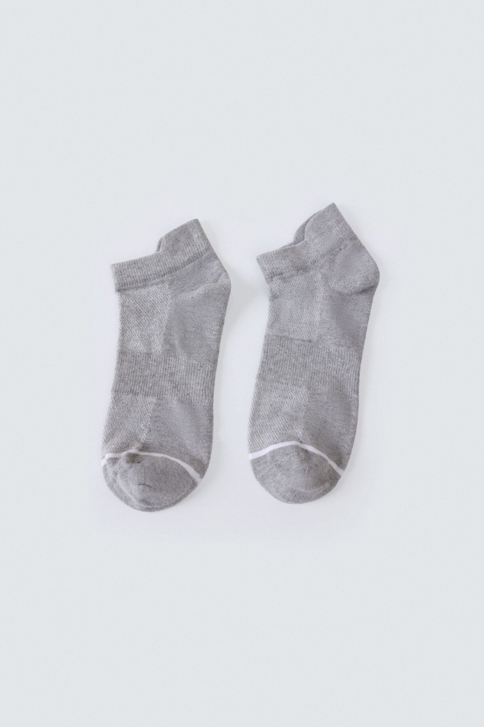 Pack Of 3-Ankle Socks - Image 4