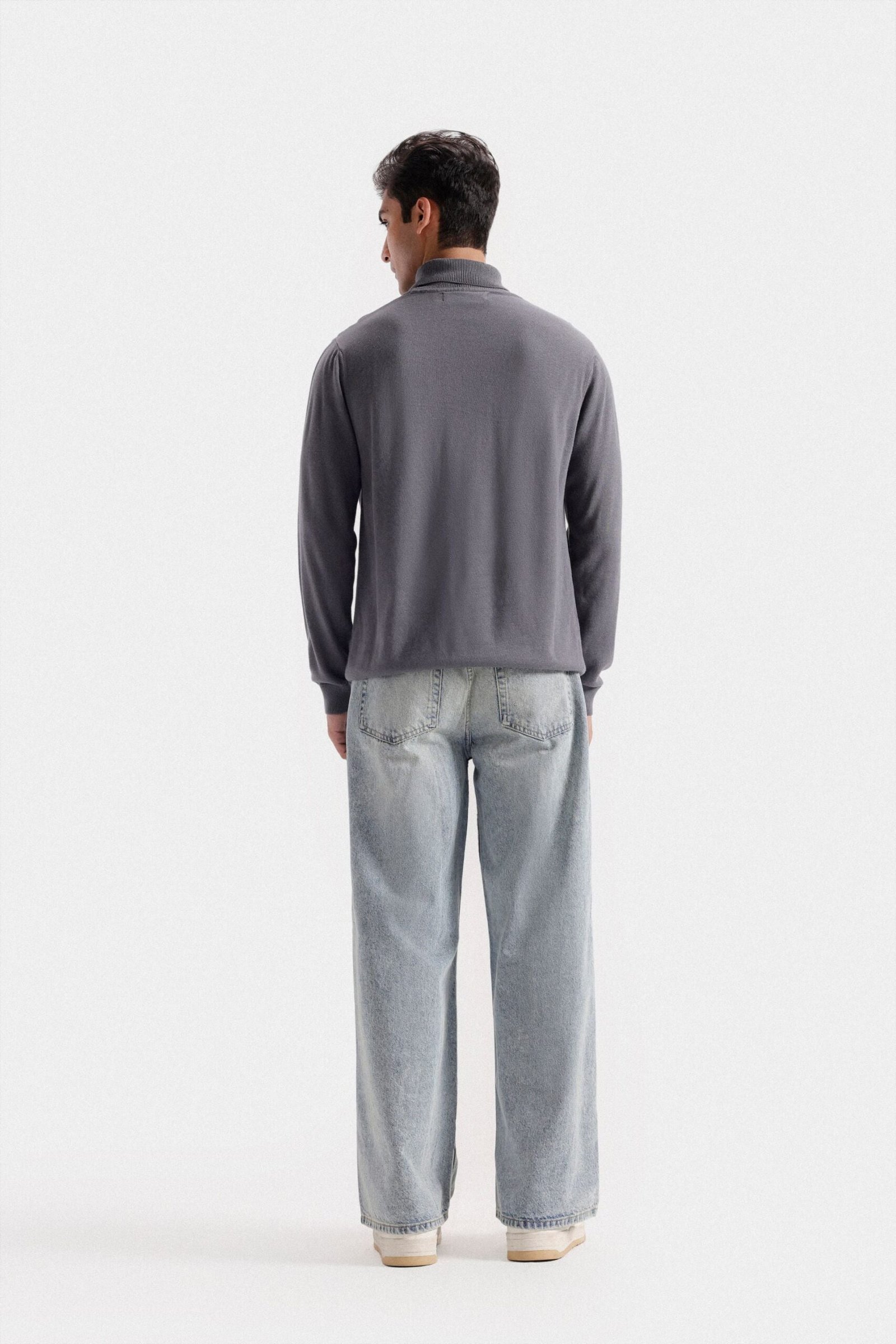 Basic Turtle Neck Sweater - Image 4