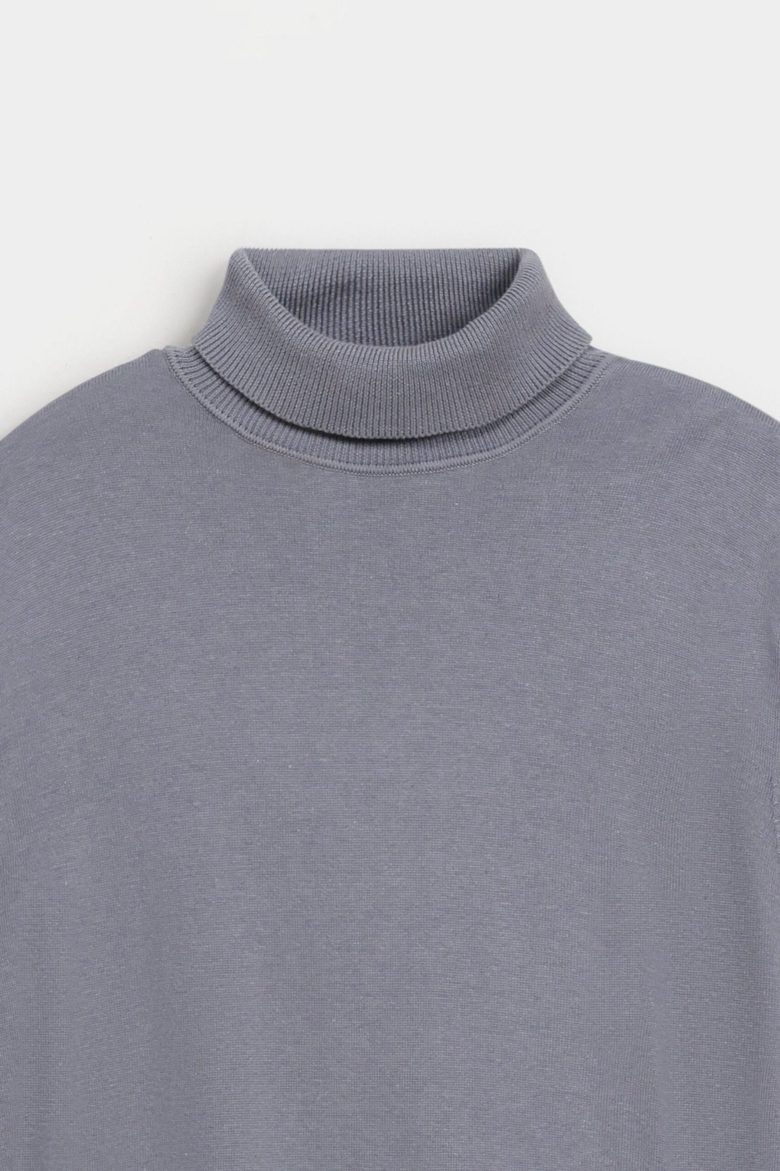 Basic Turtle Neck Sweater - Image 6