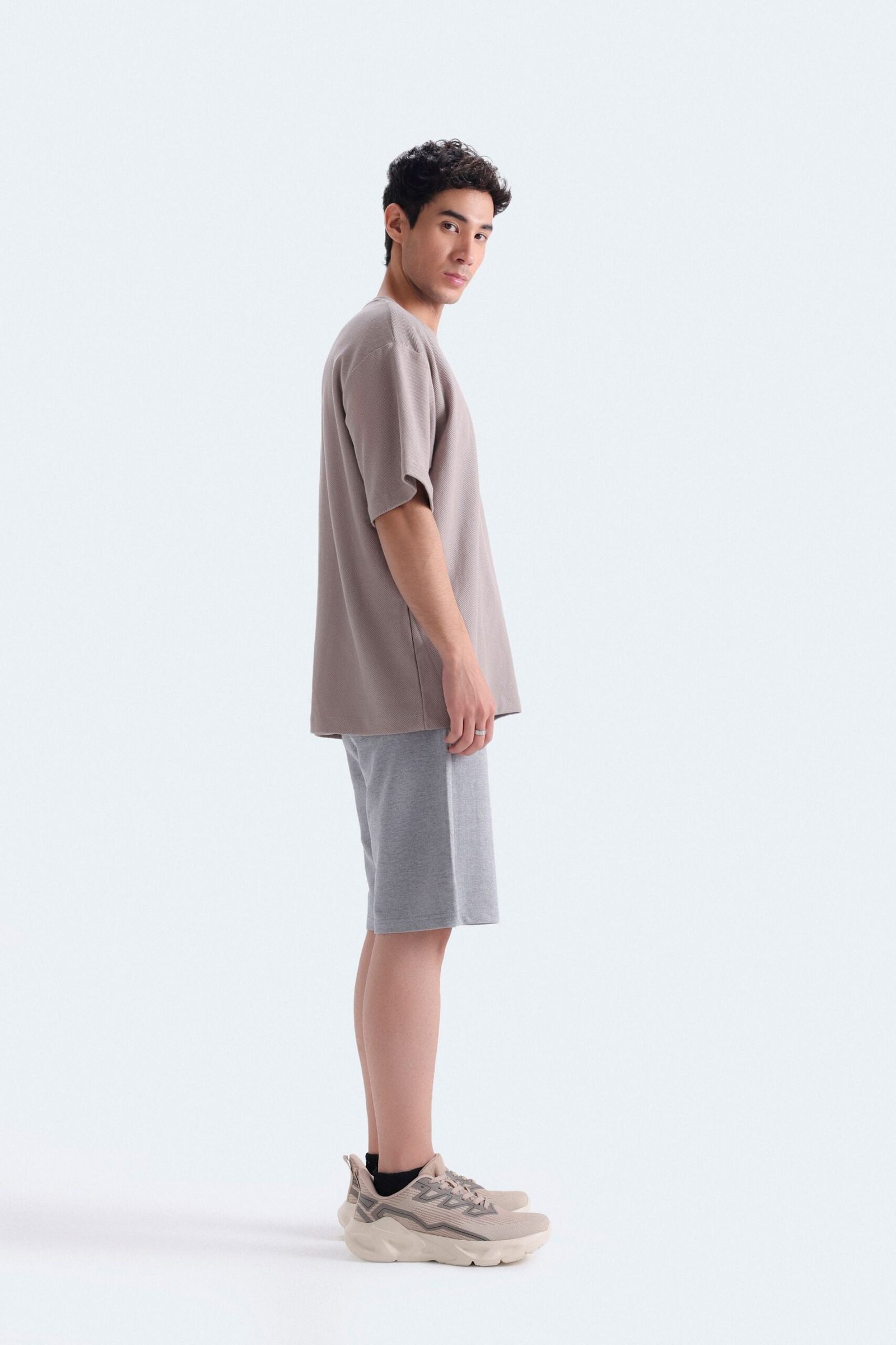 Basic Bermuda Shorts - Image 9