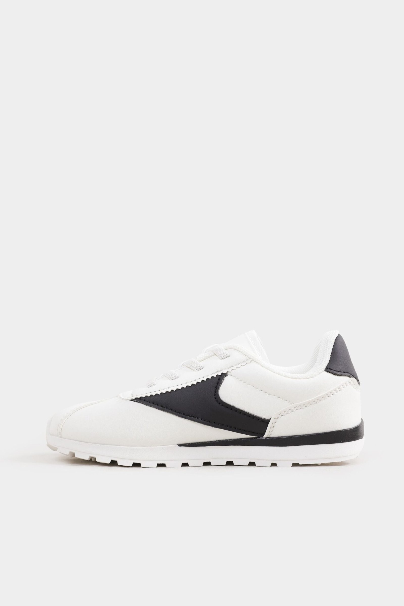 Sporty Trainers - Image 9