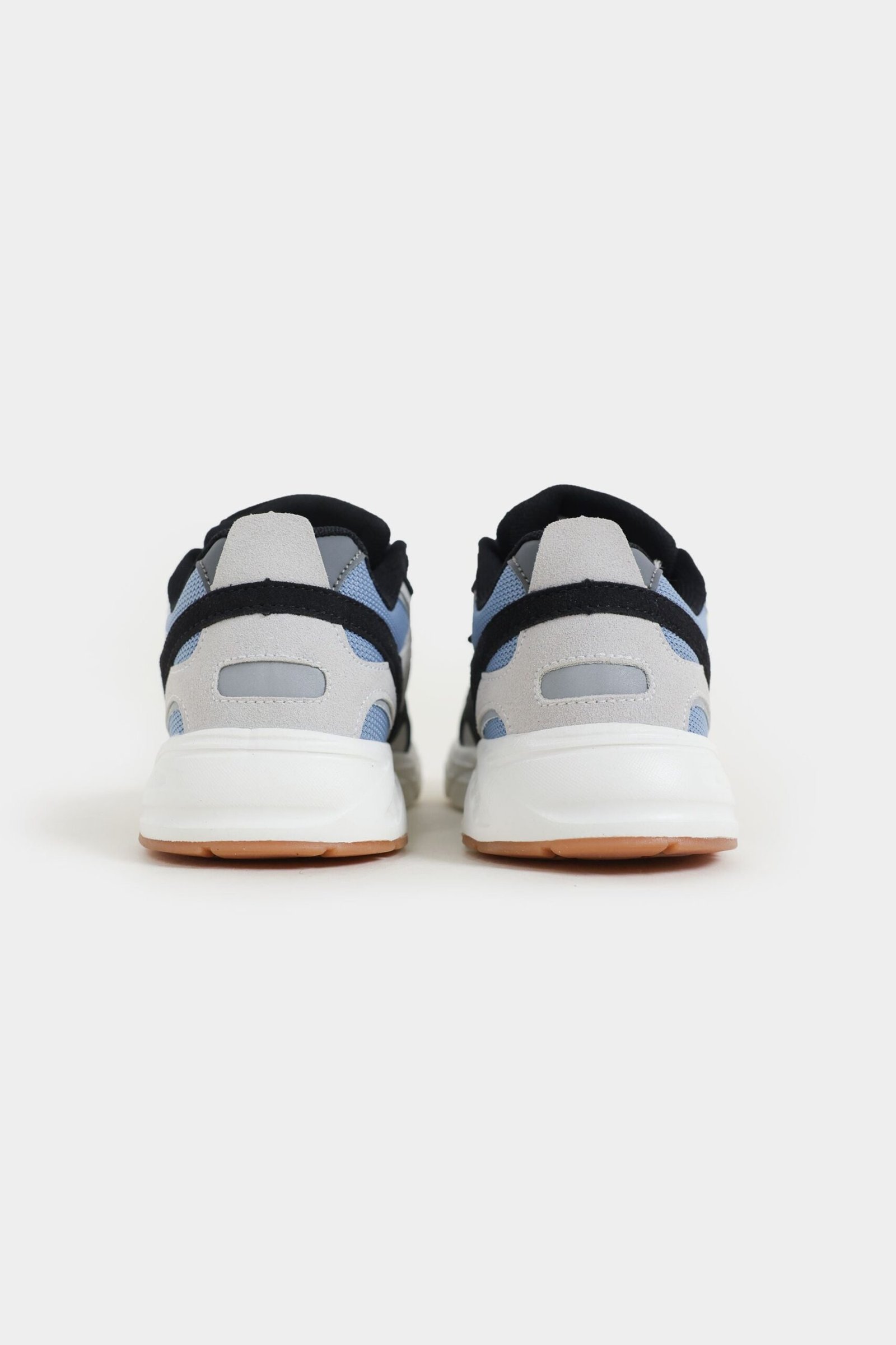 Multi- Piece Sneakers - Image 5