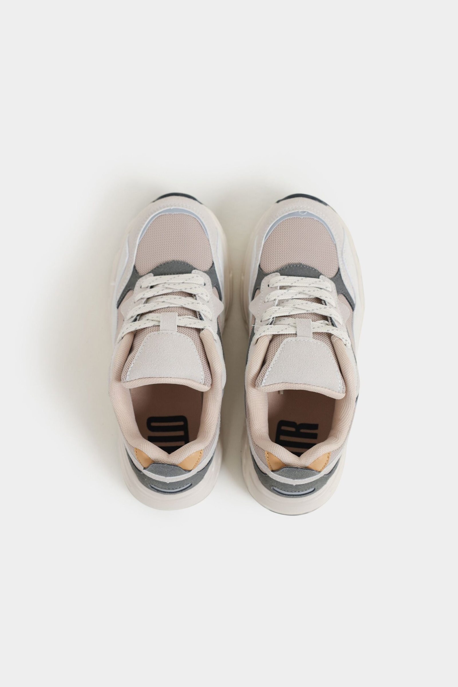 Multi- Piece Sneakers - Image 9