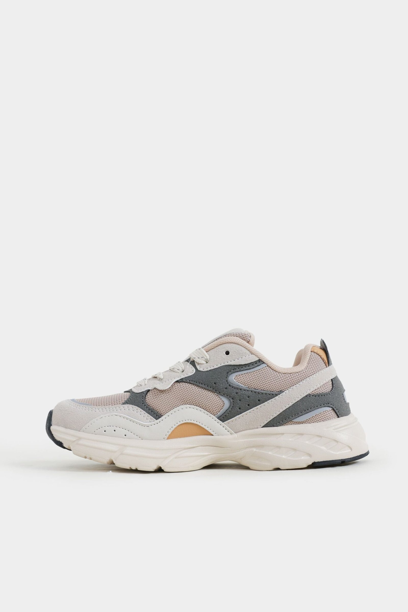 Multi- Piece Sneakers - Image 10