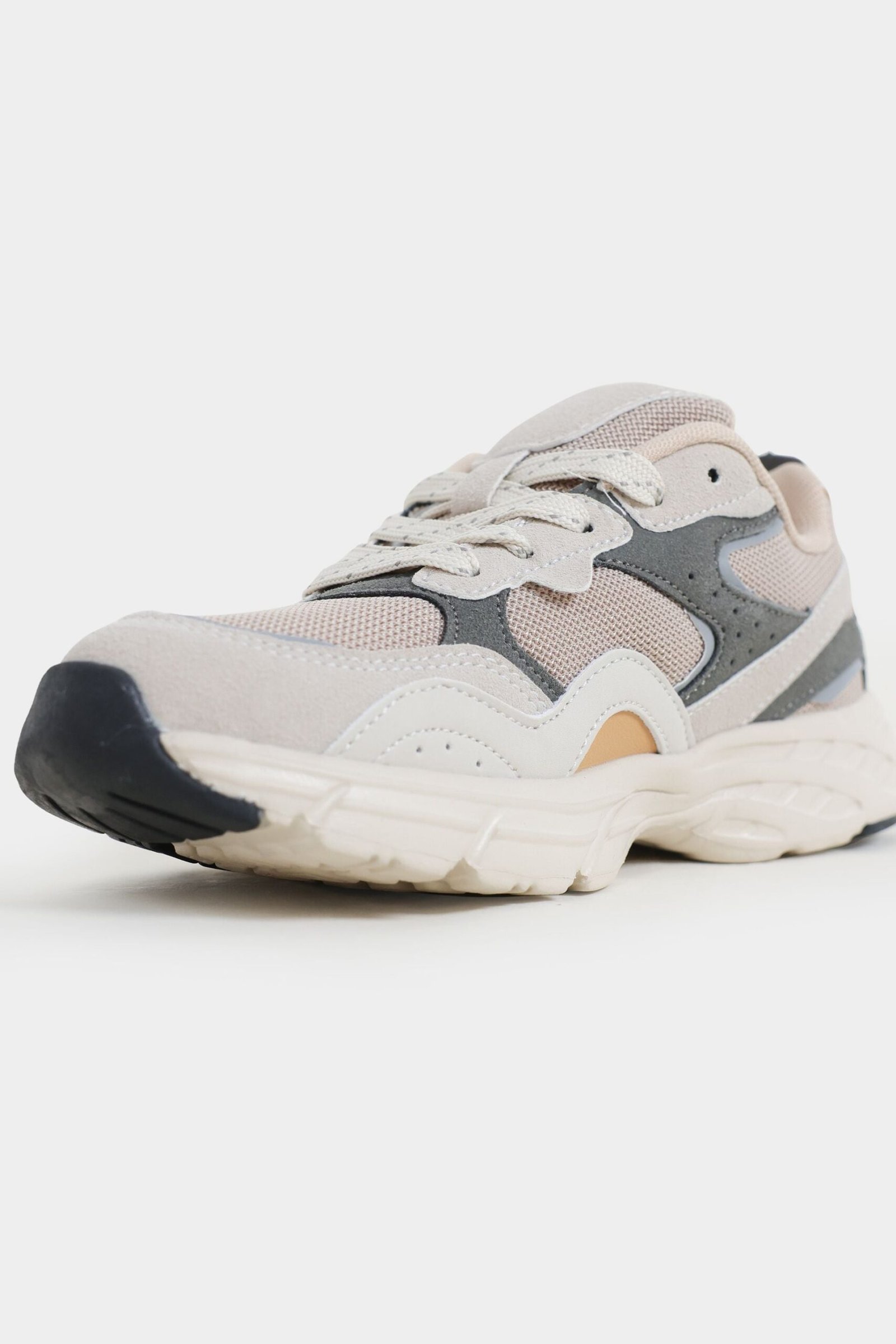 Multi- Piece Sneakers - Image 8