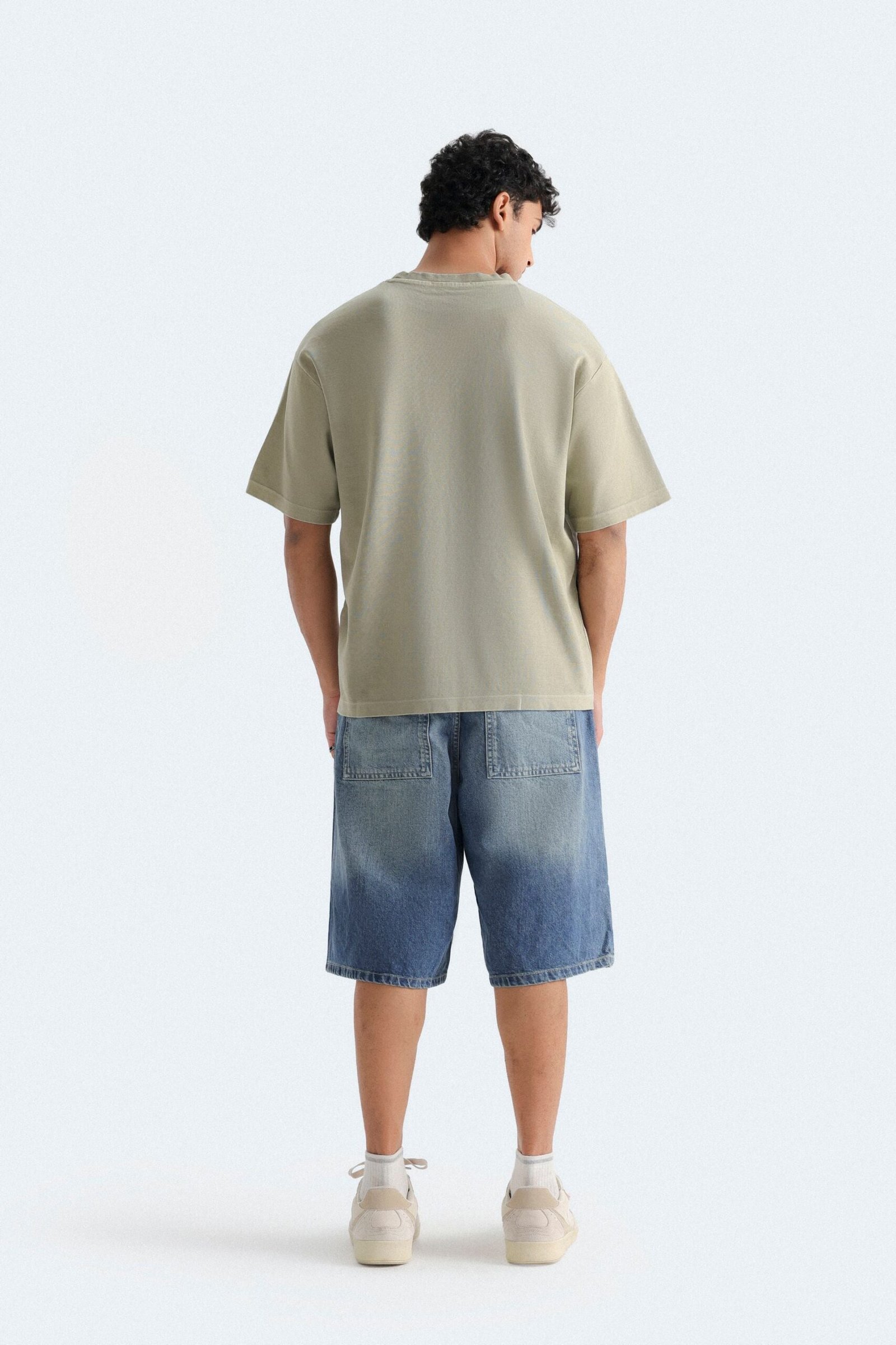 Baggy Fit Shorts - Image 4
