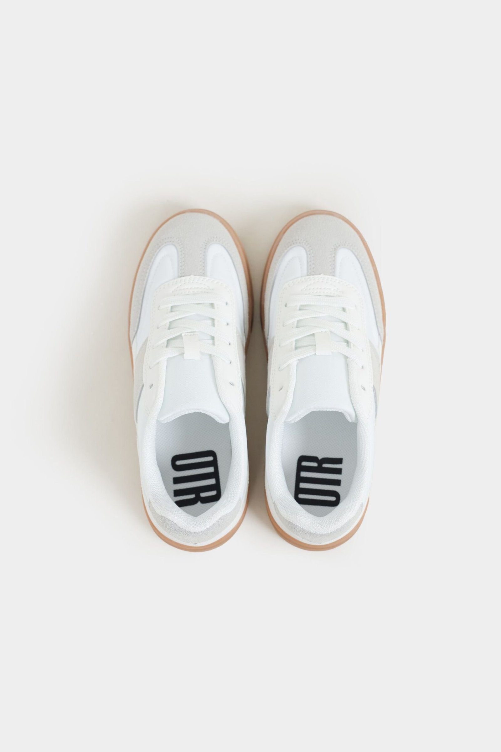 Low-Top Sneakers - Image 4