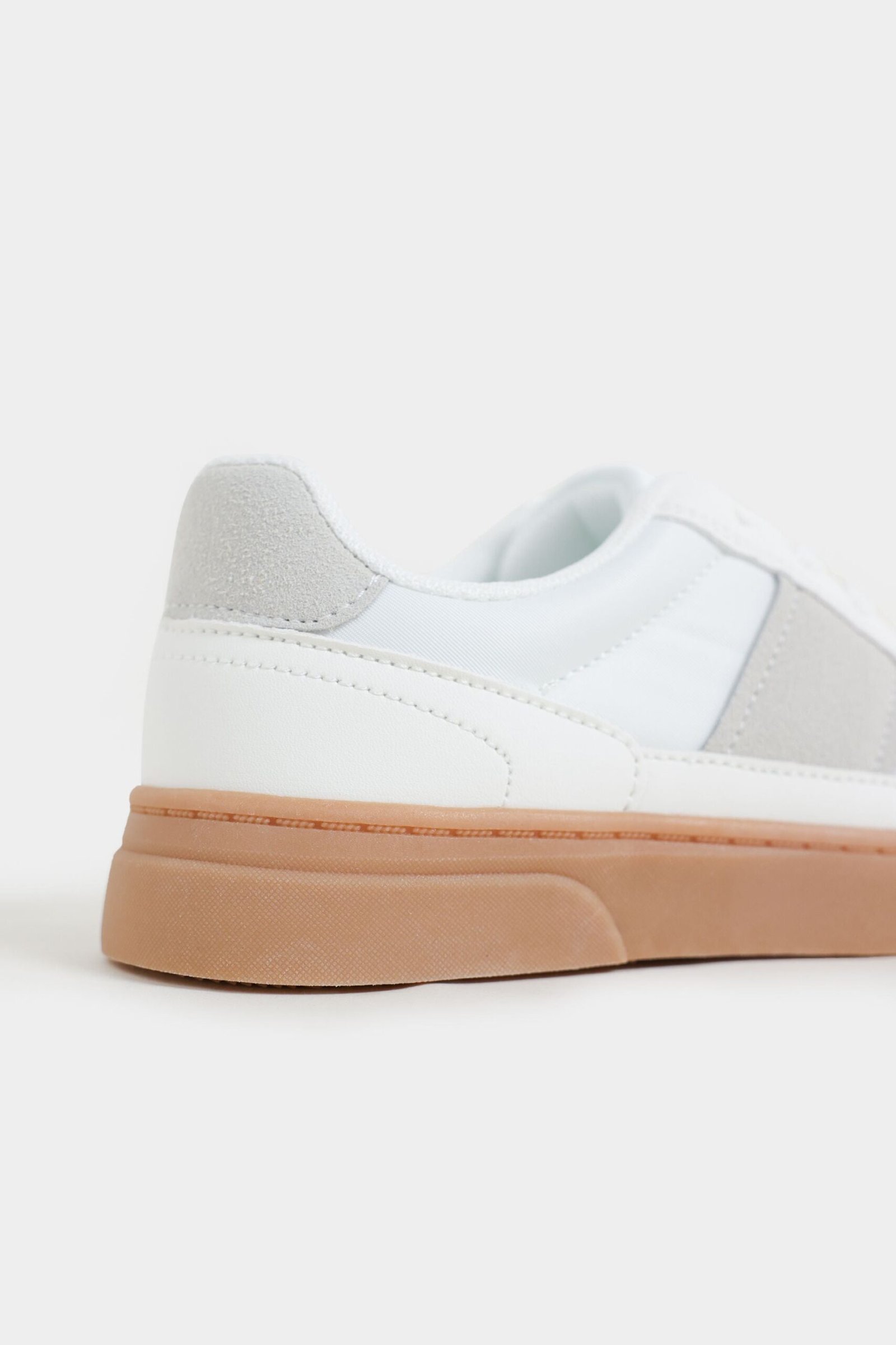 Low-Top Sneakers - Image 2