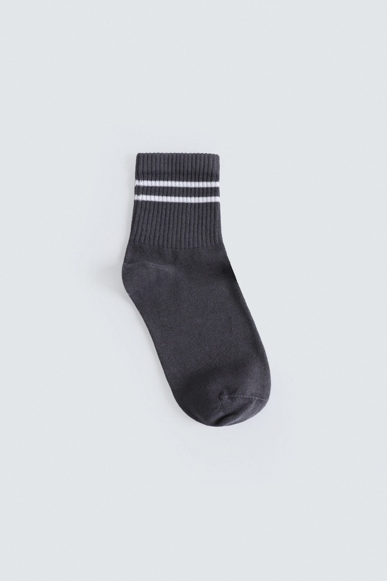 Pack of 3 Short Crew Socks - Image 6