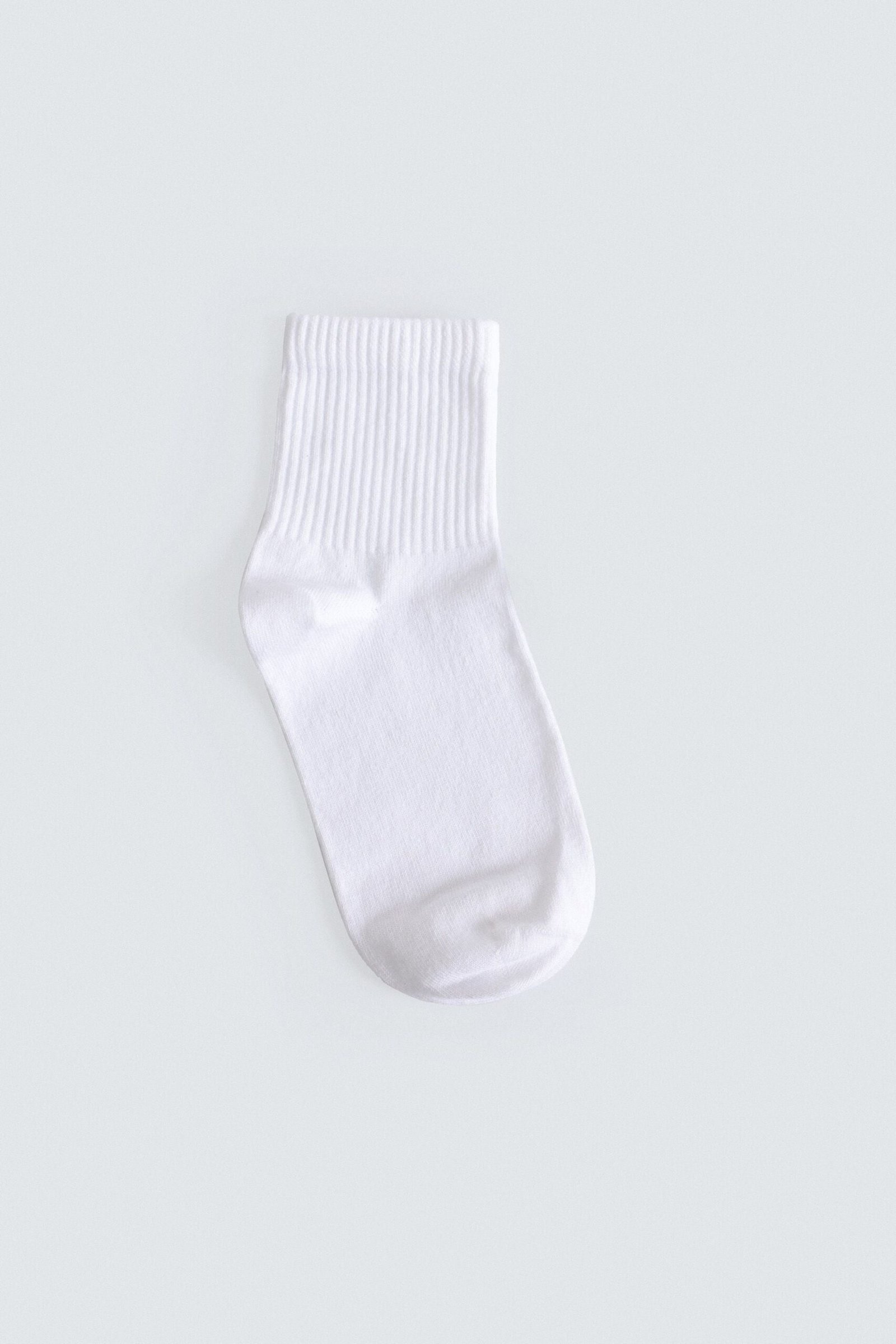 Pack of 3 Short Crew Socks - Image 4
