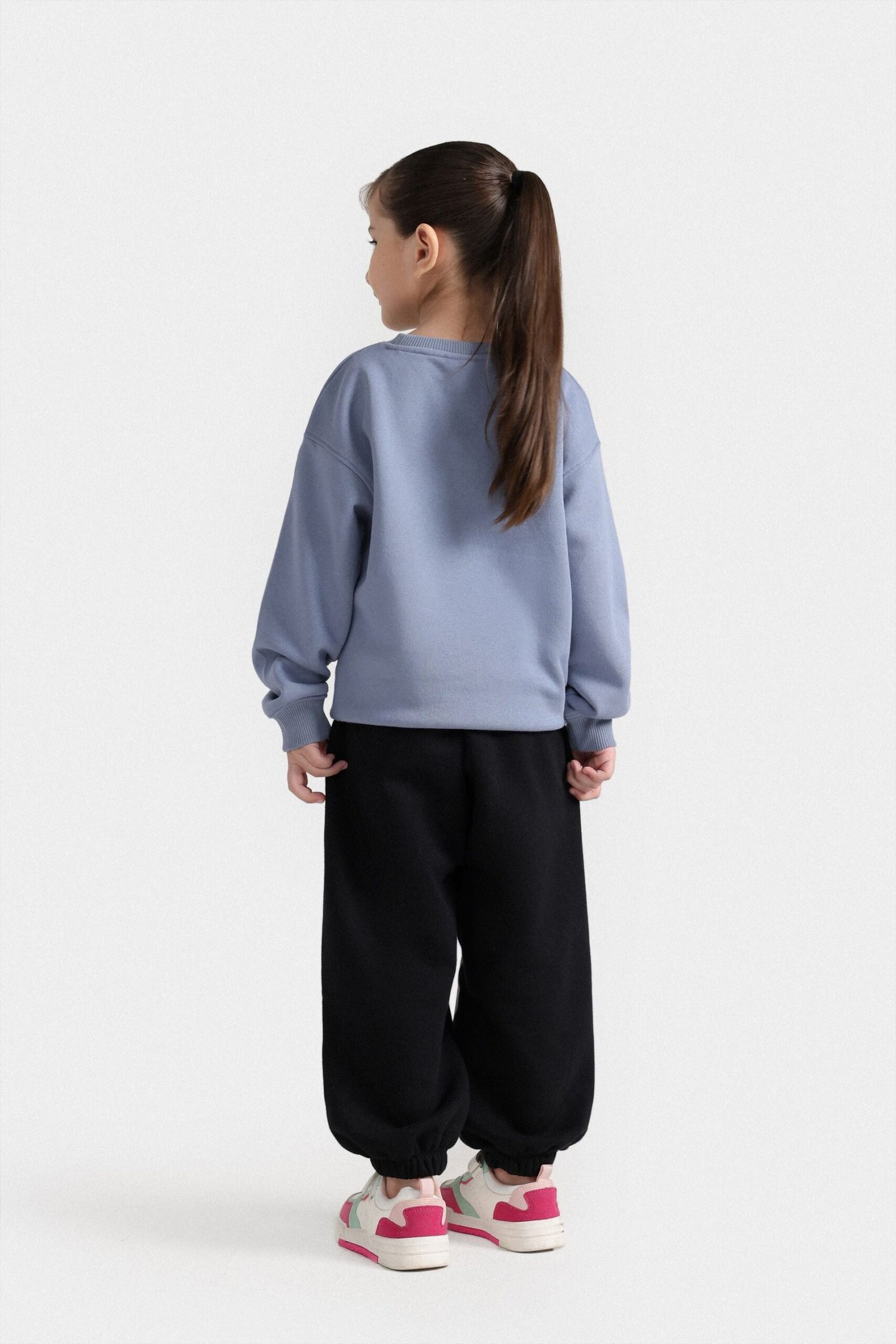Basic Sweatshirt With Cut & Sew Detail - Image 10
