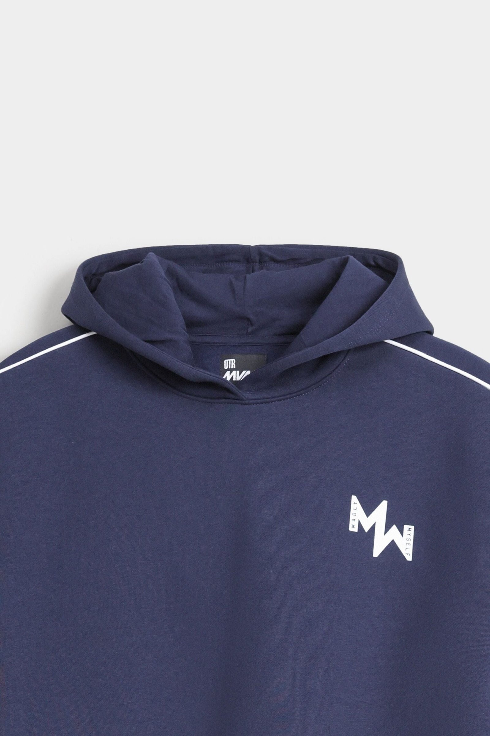 Cropped Activewear Hoodie - Image 6