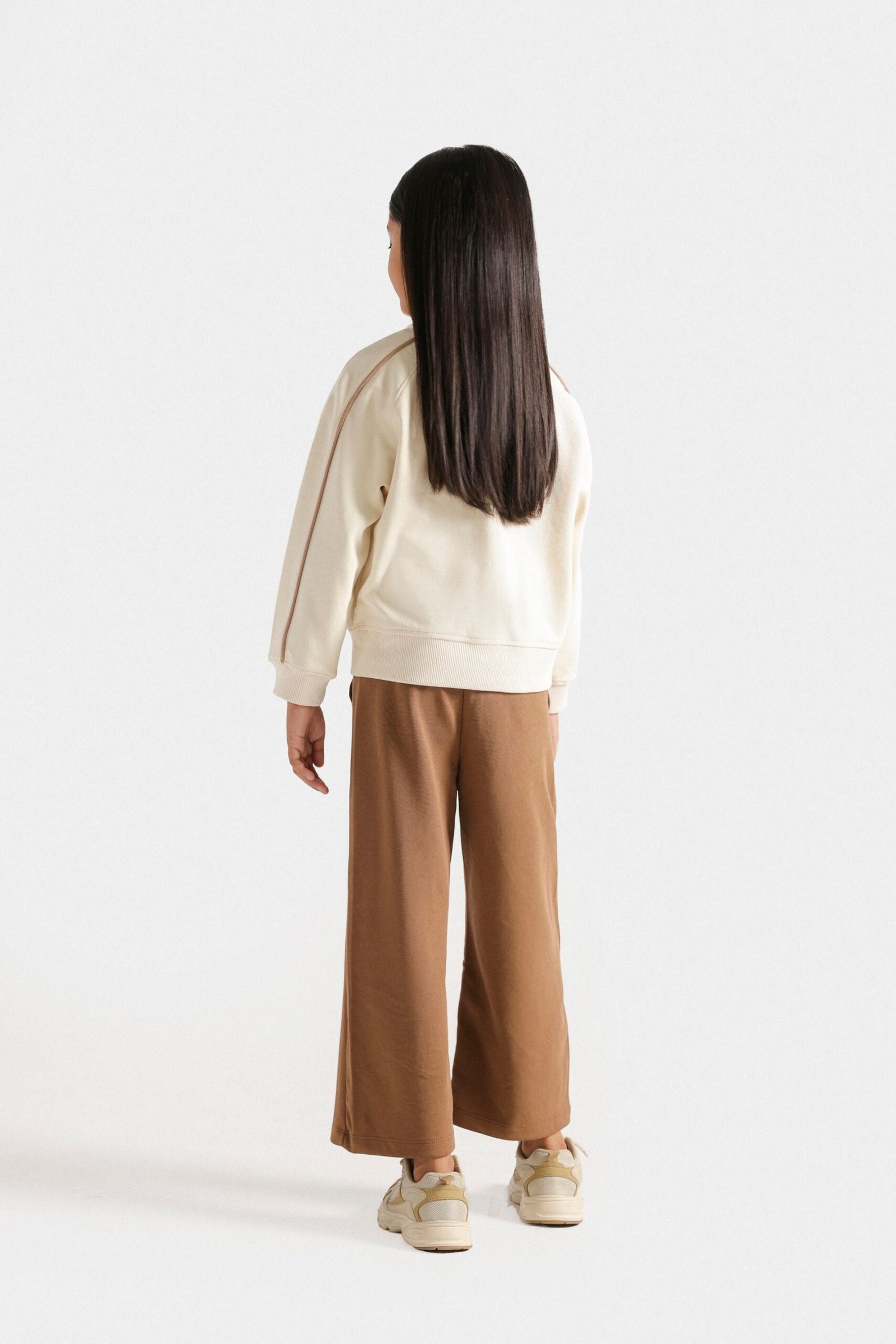 Raglan Sweatshirt With Piping Detail - Image 6