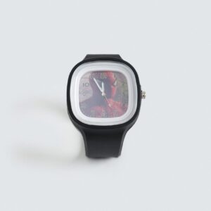 Analog Watch With Silicone Straps