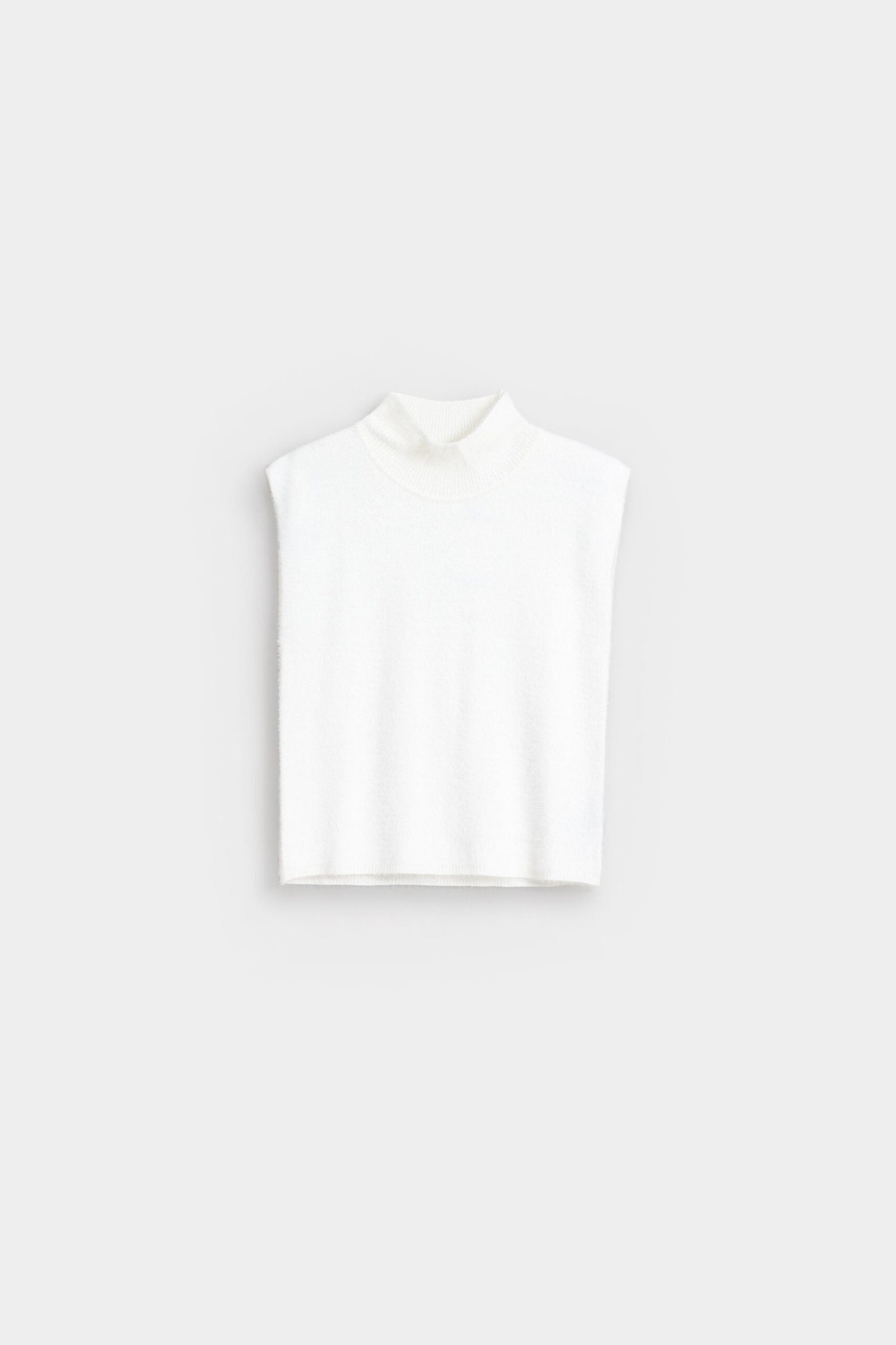 Funnel Neck Sleeveless Sweater - Image 15