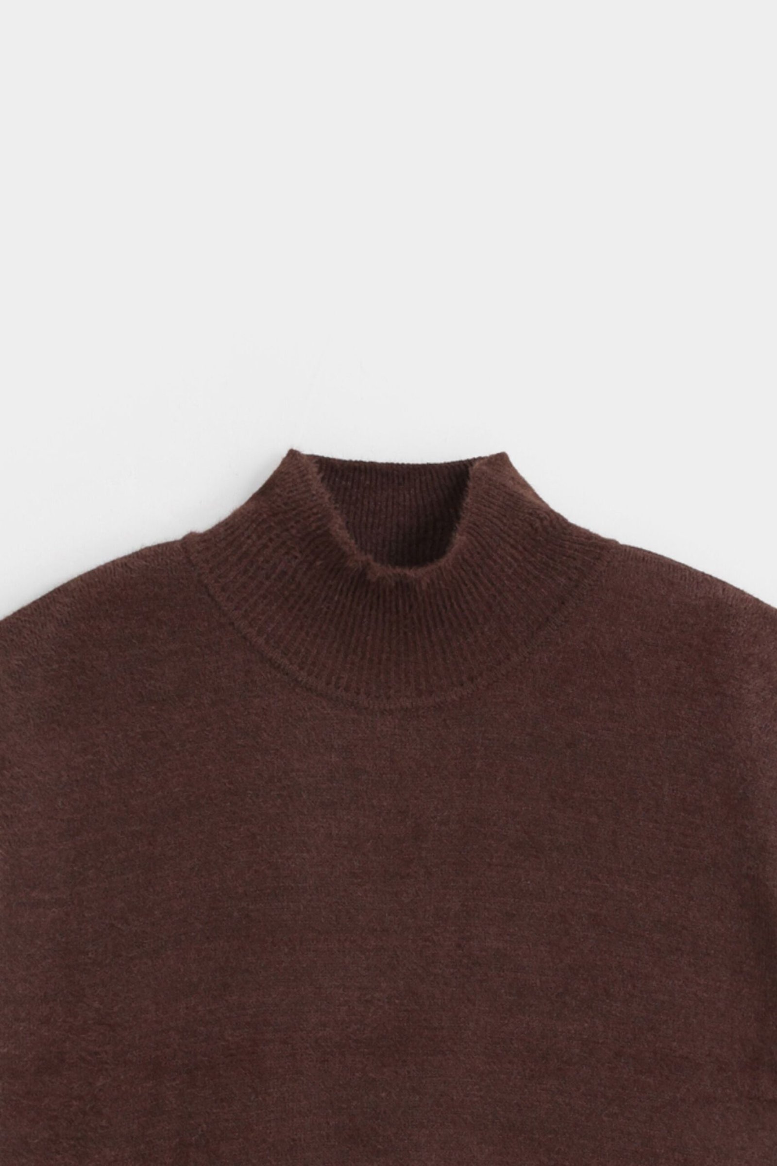 Funnel Neck Sleeveless Sweater - Image 6