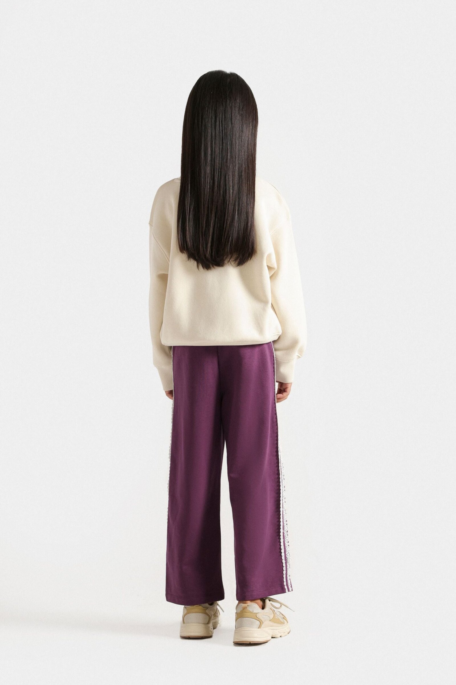 Graphic Sweatshirt - Image 6
