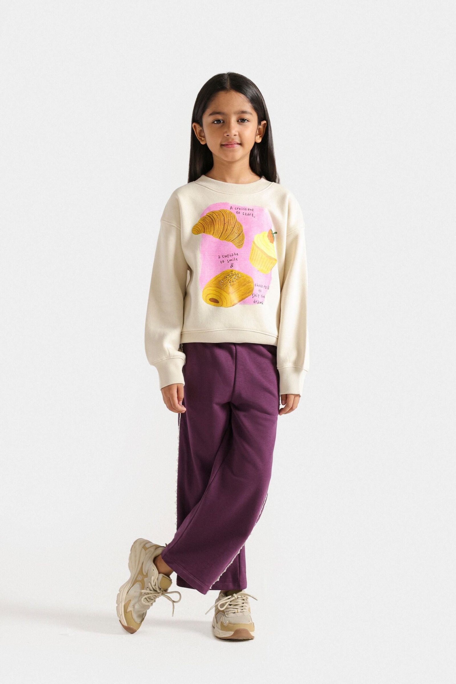 Graphic Sweatshirt - Image 4