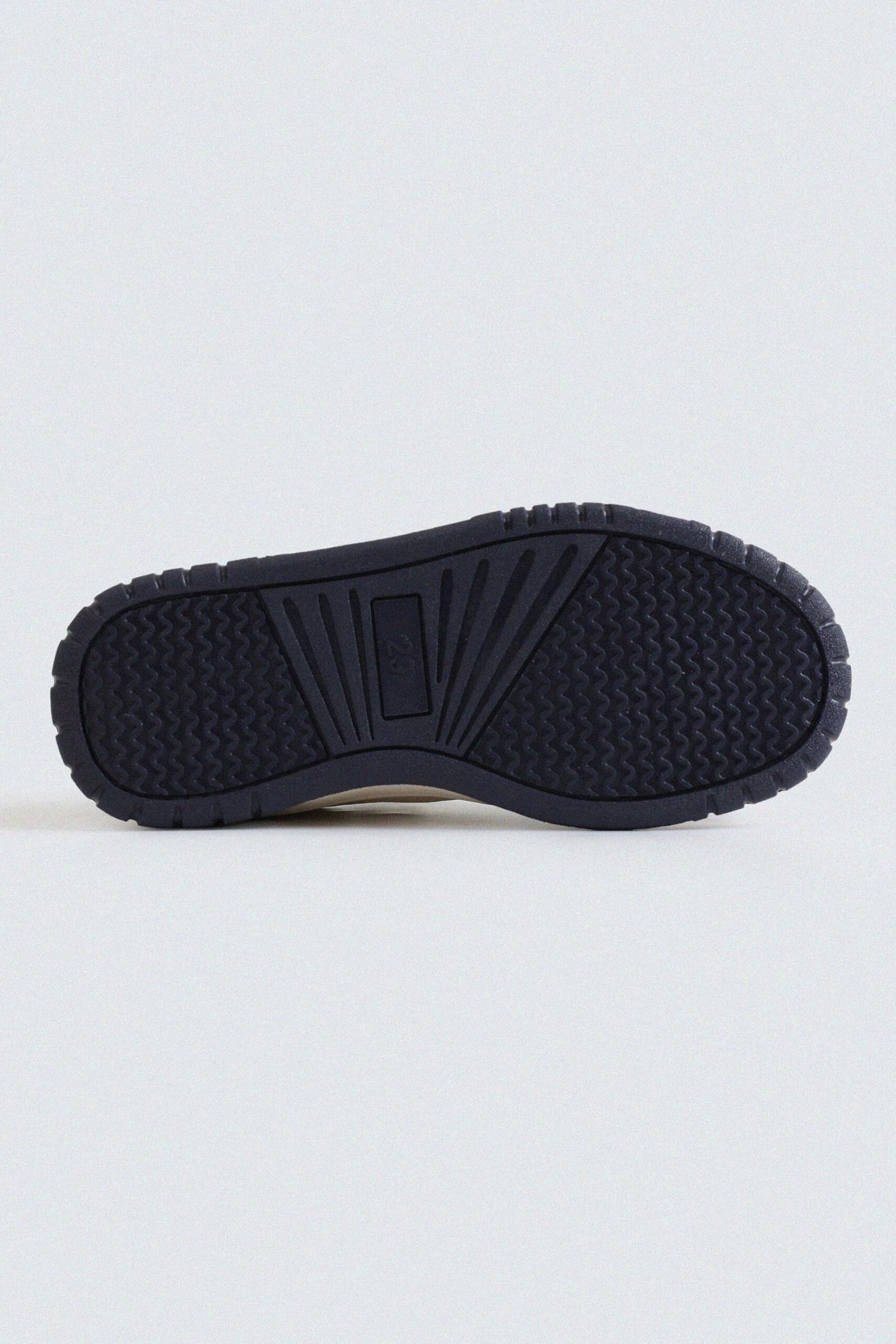 Multi-Piece Sneakers - Image 7