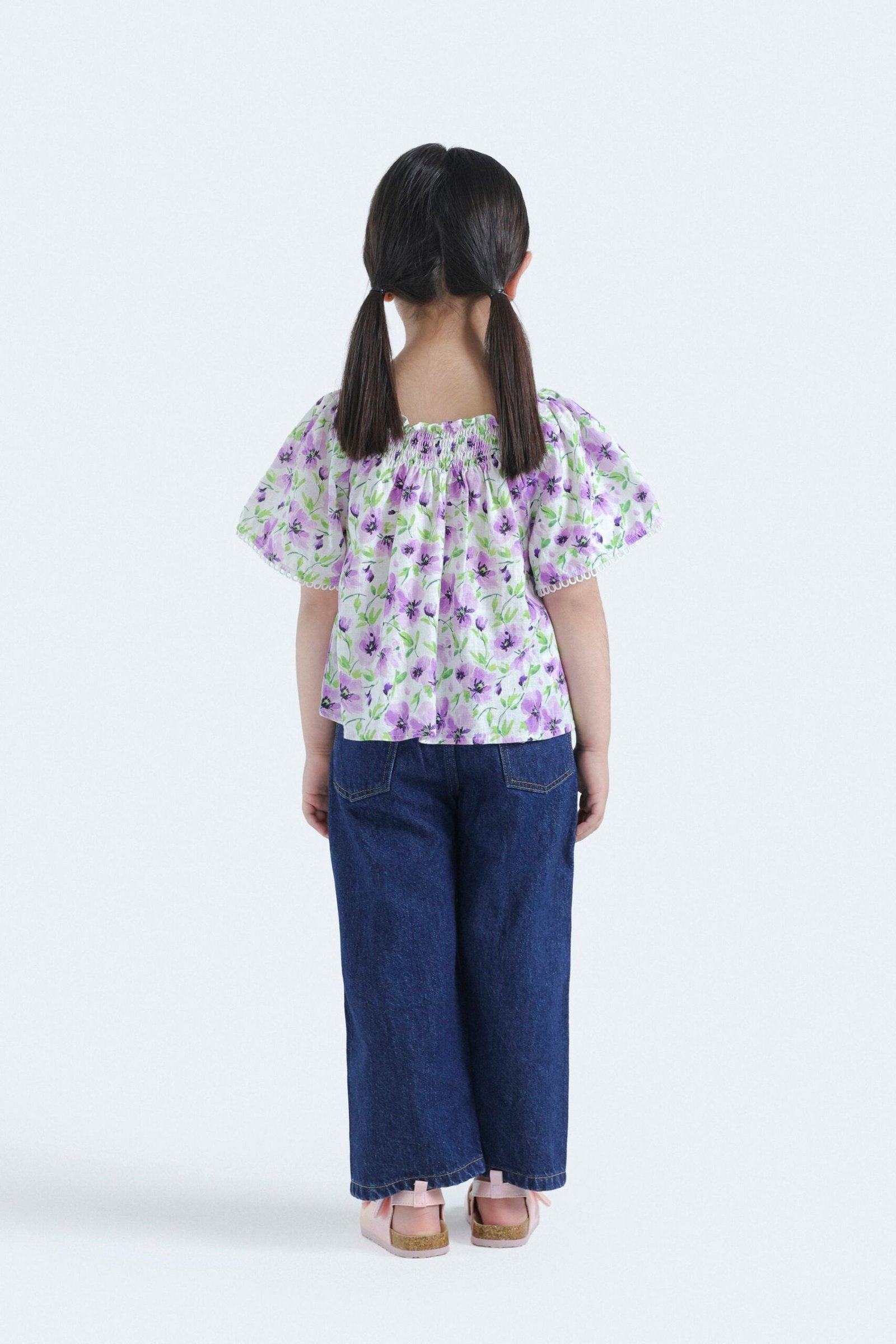 Wide-Leg Jeans - Image 6