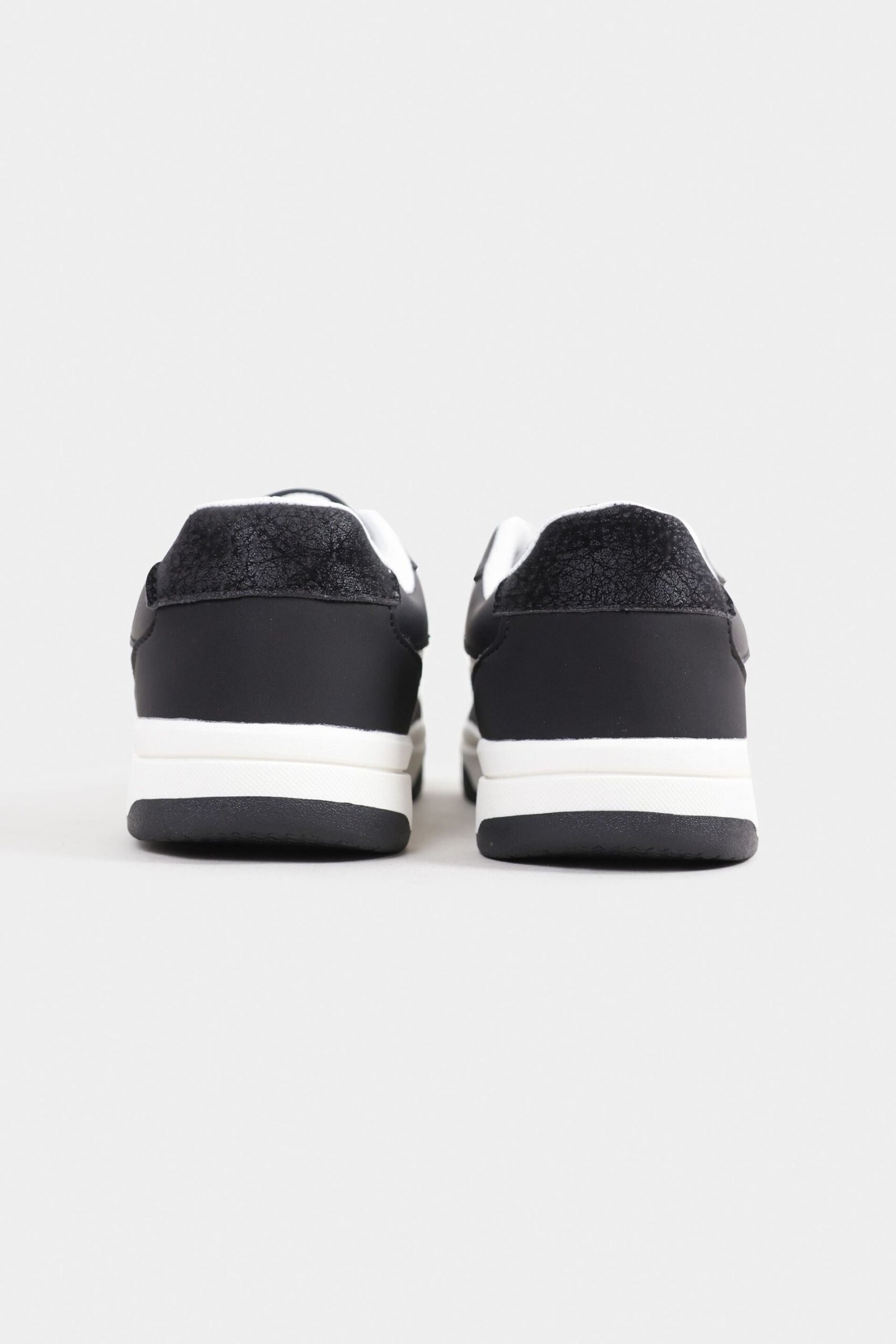 Multi-Piece Trainers - Image 5