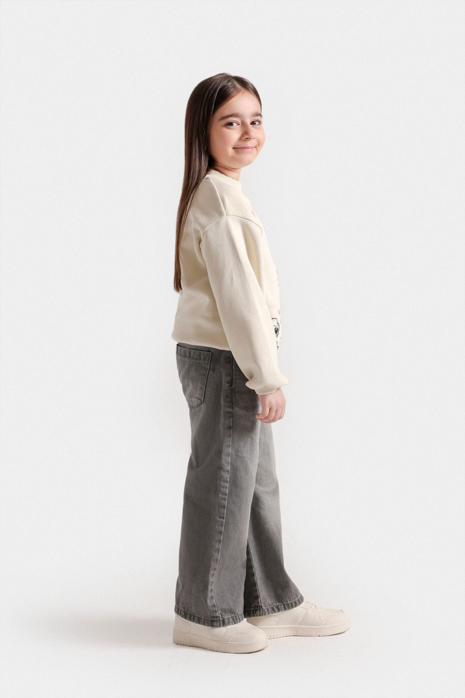 Embroidered Sweatshirt - Image 5