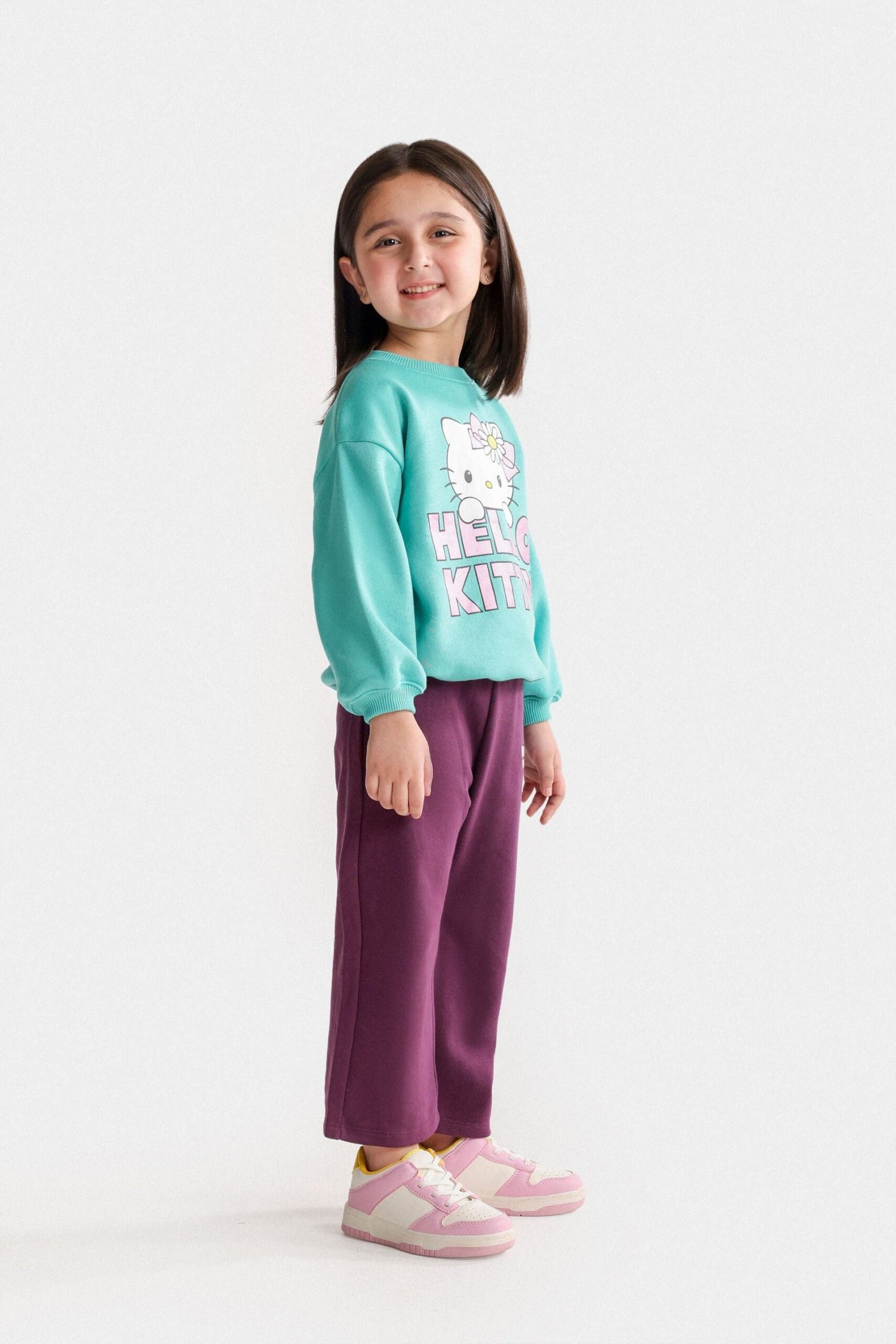 Graphic Sweatshirt - Image 5