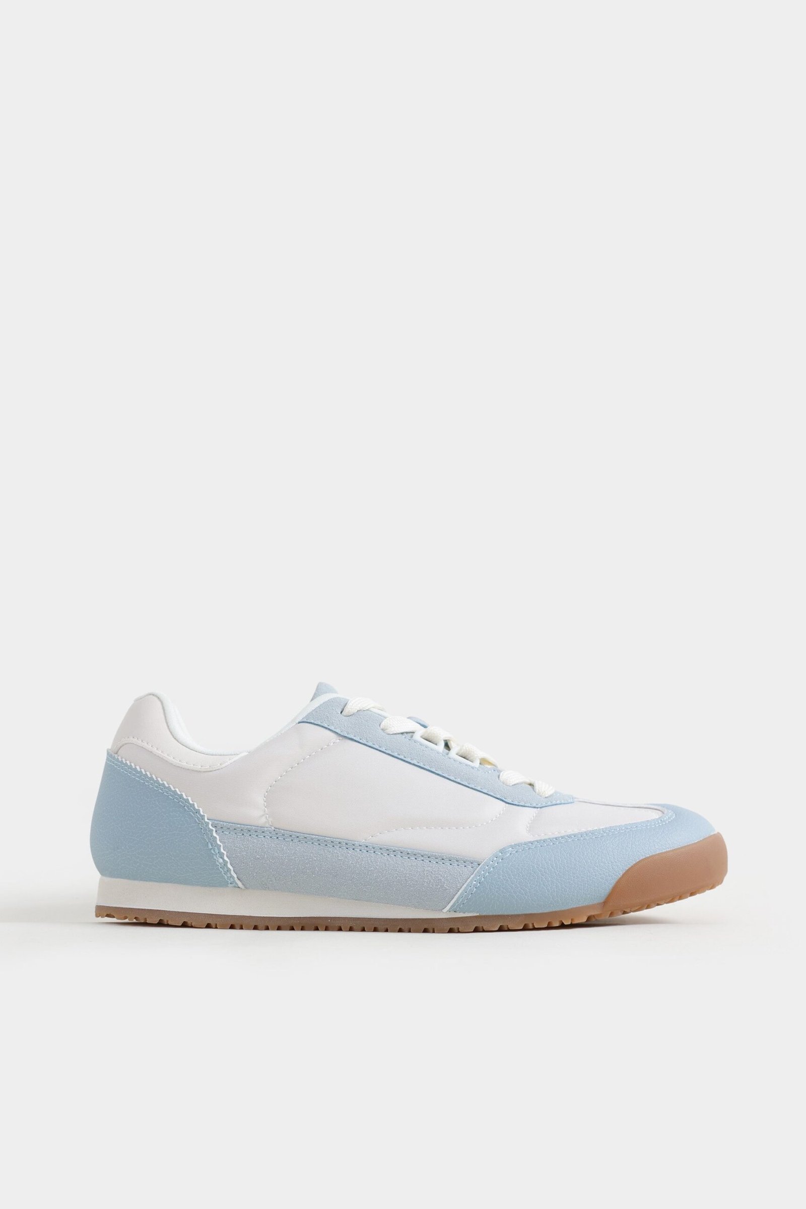 Contrast Lace-up Trainers