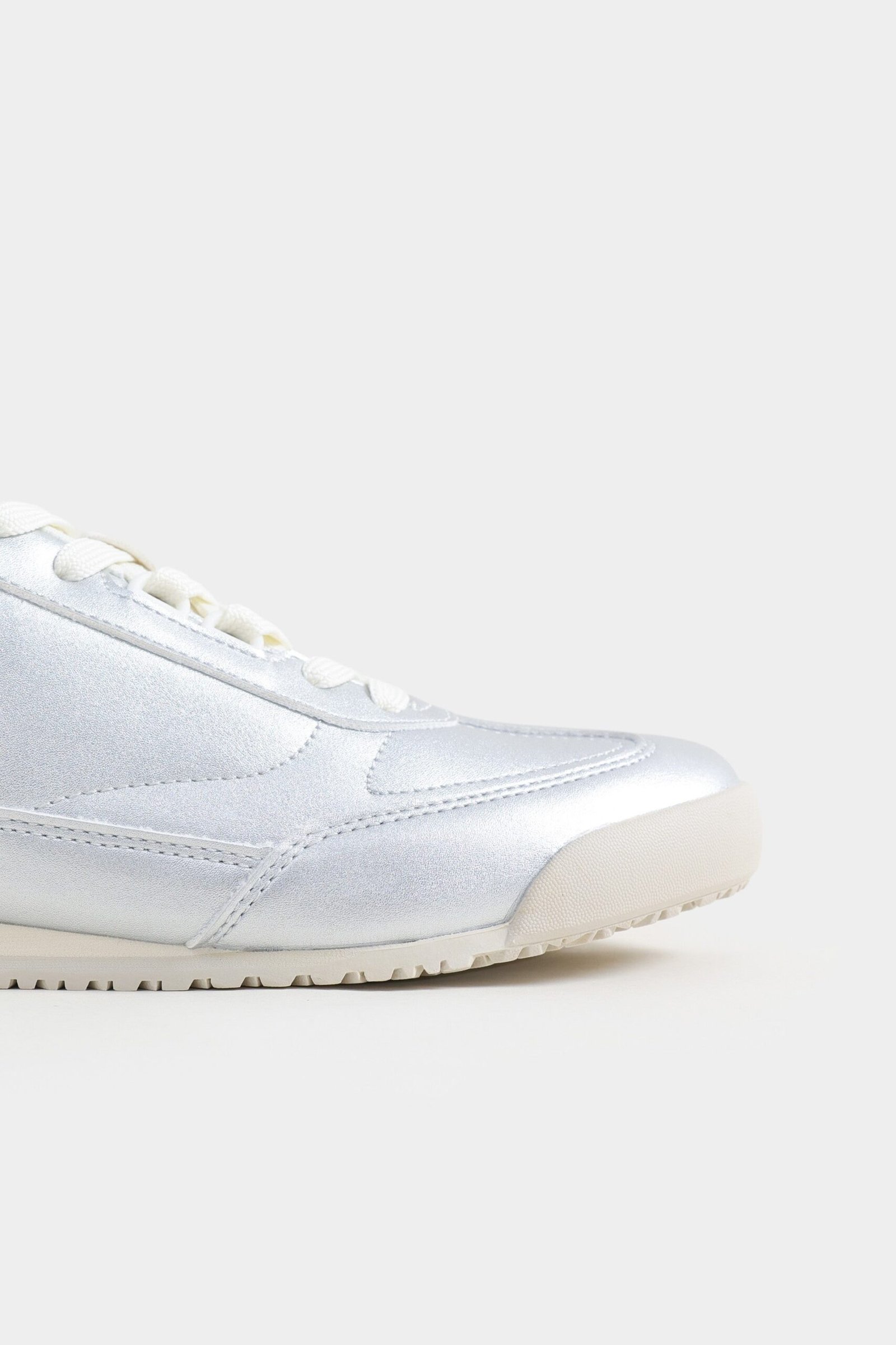 Contrast Lace-up Trainers - Image 9
