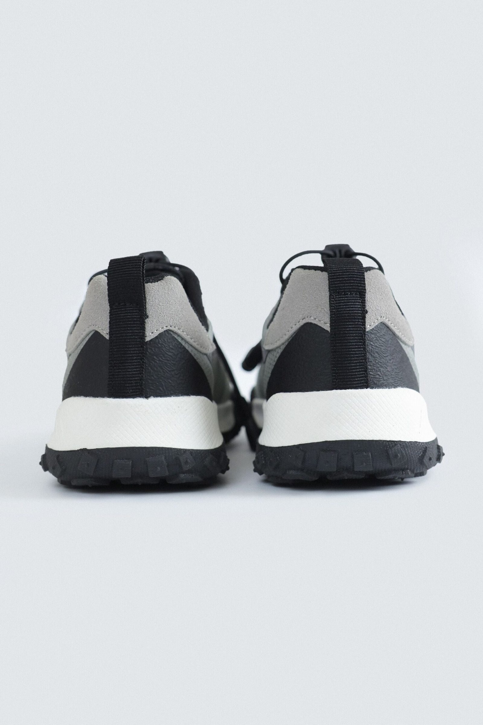 Multi-Piece Low-Top Sneakers - Image 7