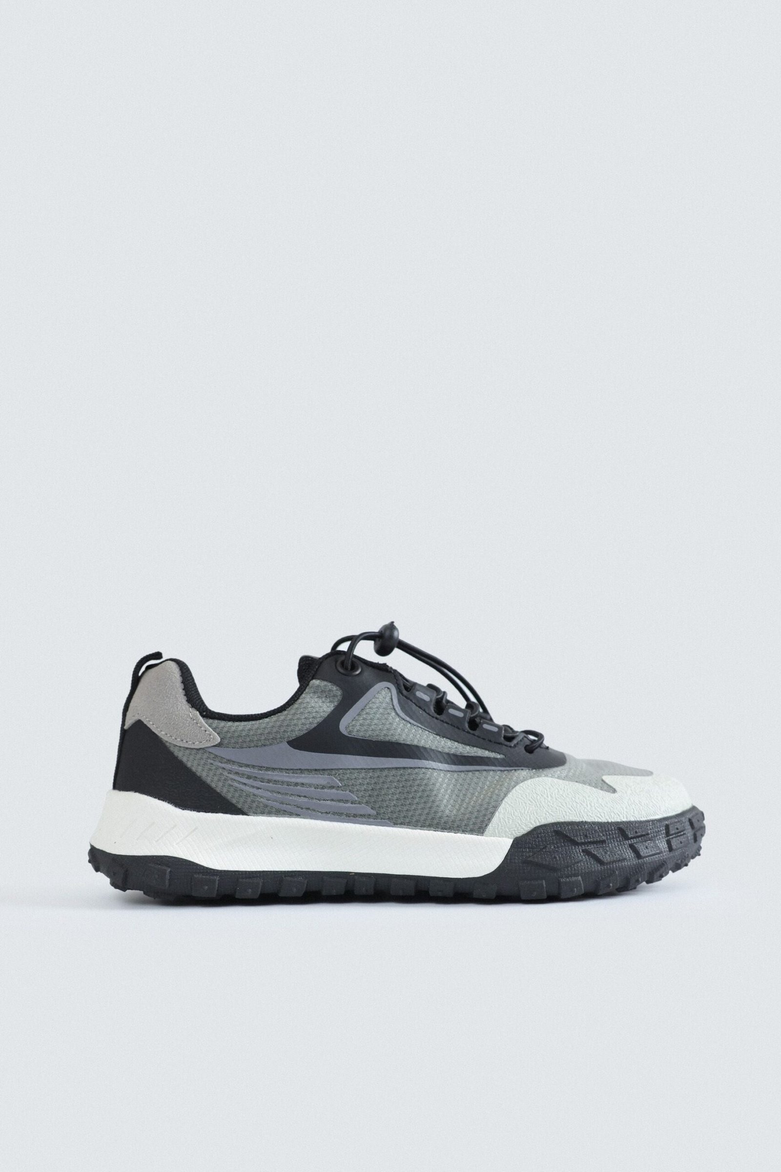 Multi-Piece Low-Top Sneakers