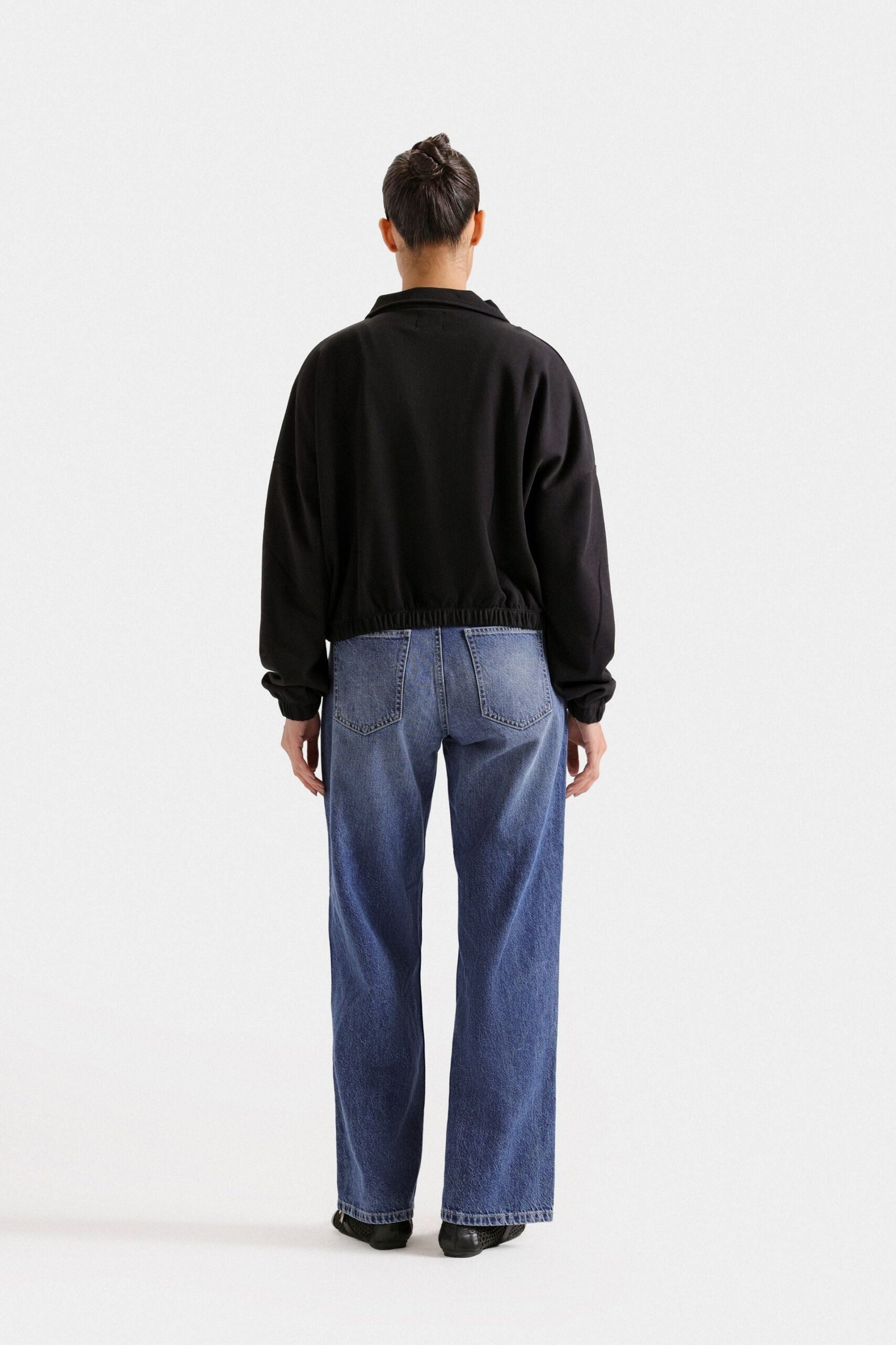 Super Cropped Polo Sweatshirt - Image 10